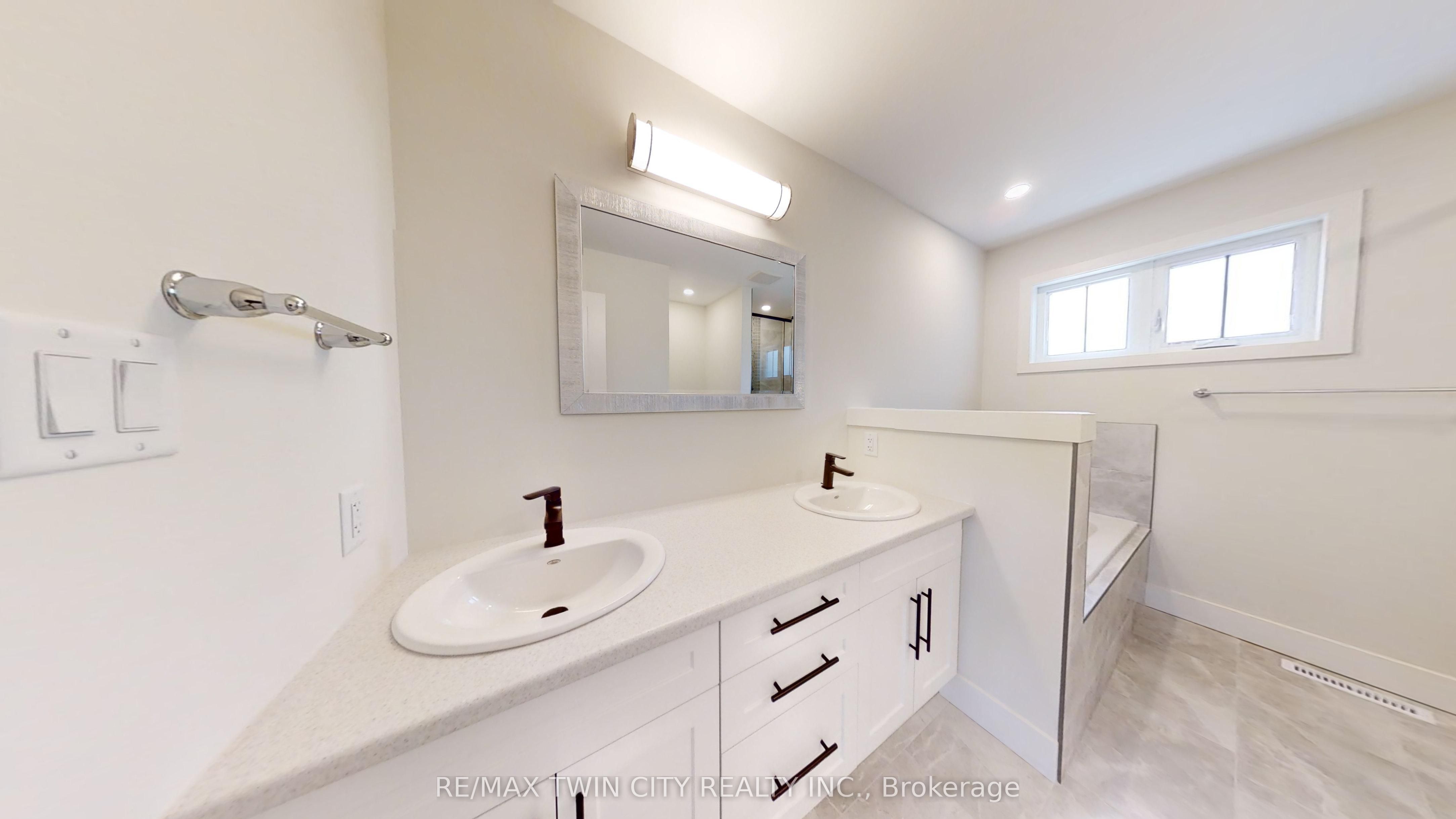 106 Christopher Court Property Photo 18