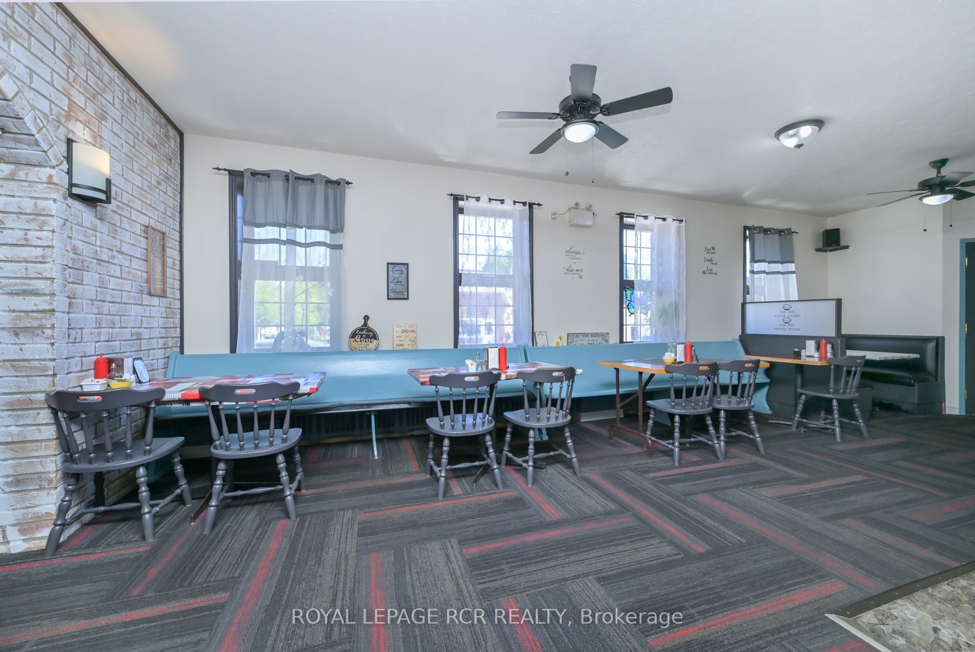 274 10th Street Property Photo 10