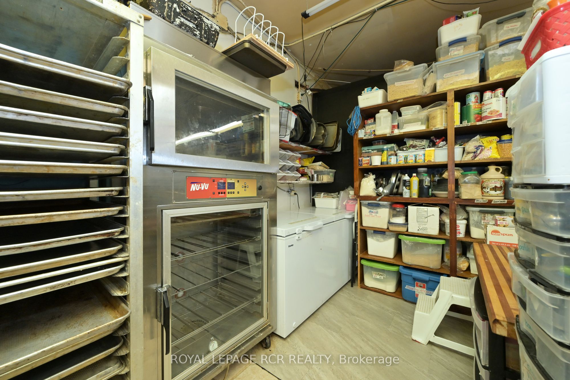 274 10th Street Property Photo 19