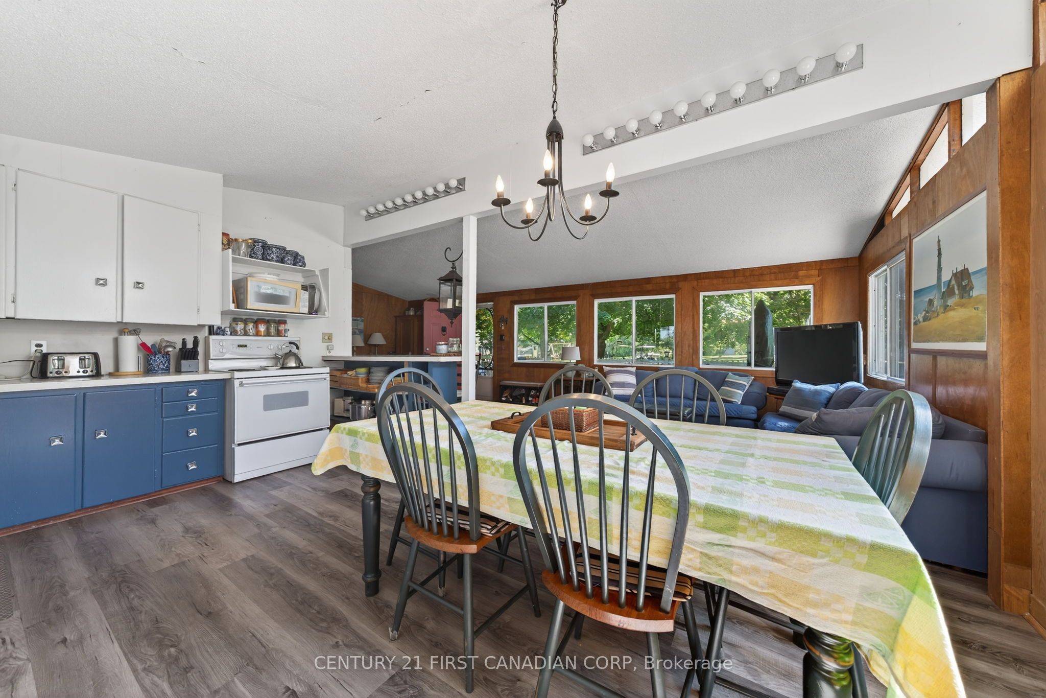 49075 Dexter Line 4 Property Photo 15