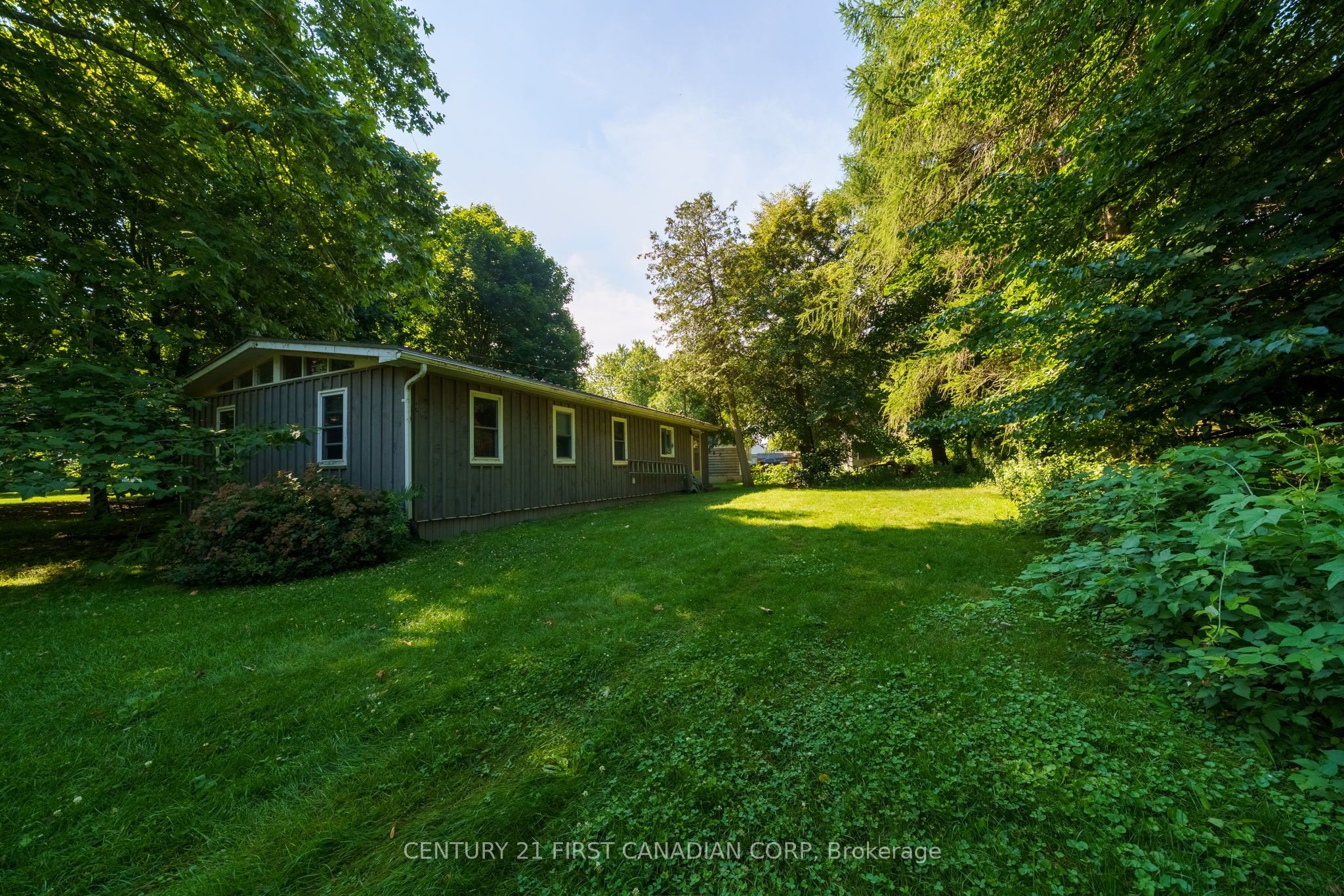 49075 Dexter Line 4 Property Photo 21