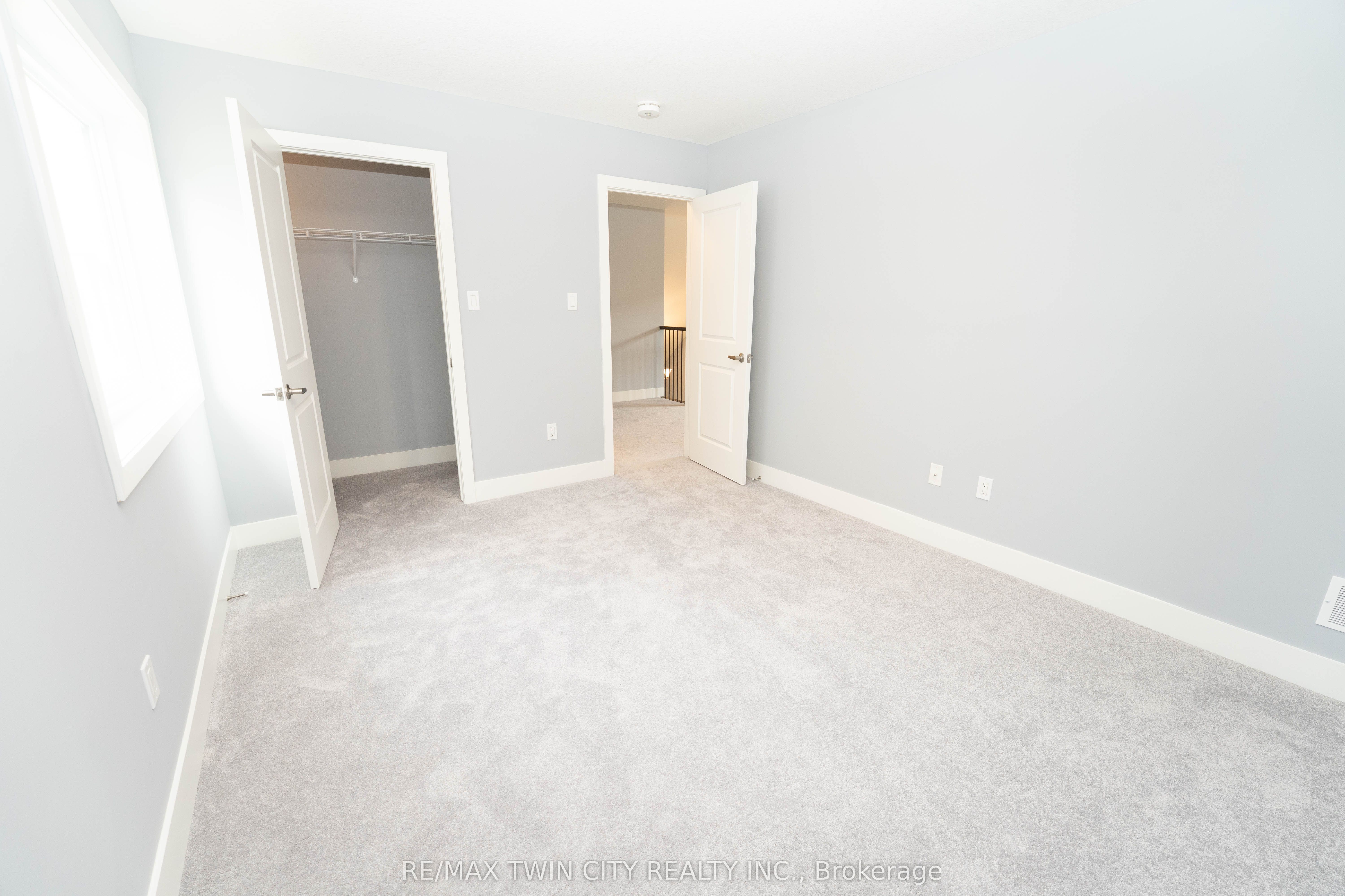 2084 Evans Boulevard Property Photo 13