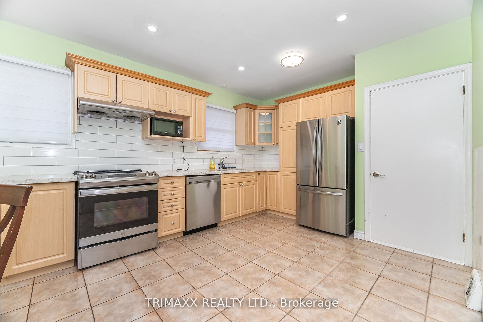 60 Parkdale Drive Property Photo 10