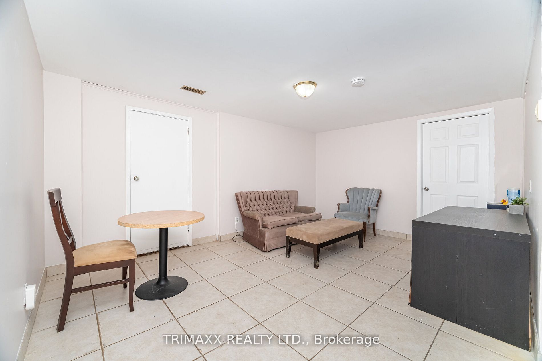 60 Parkdale Drive Property Photo 20