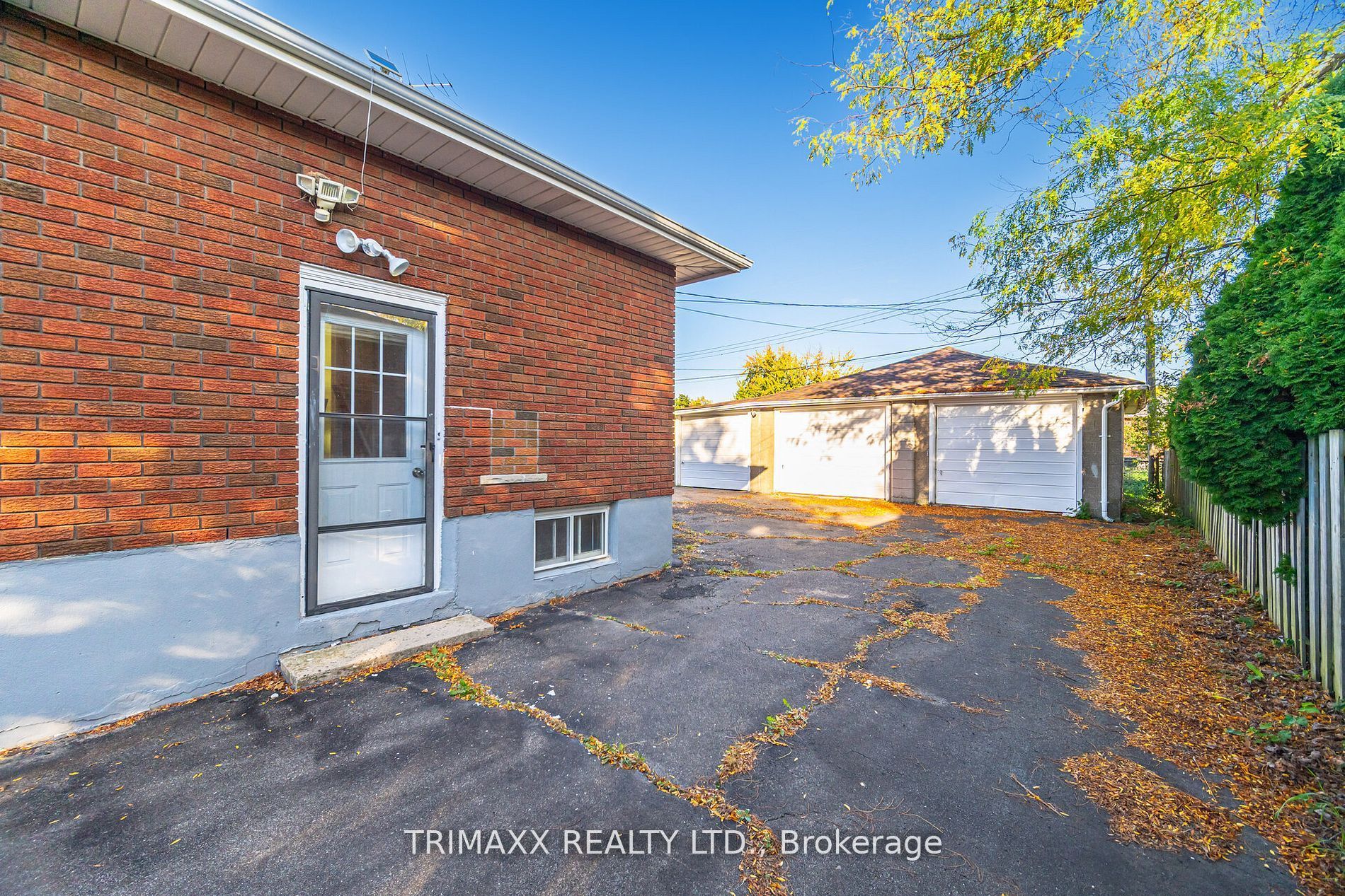 60 Parkdale Drive Property Photo 27