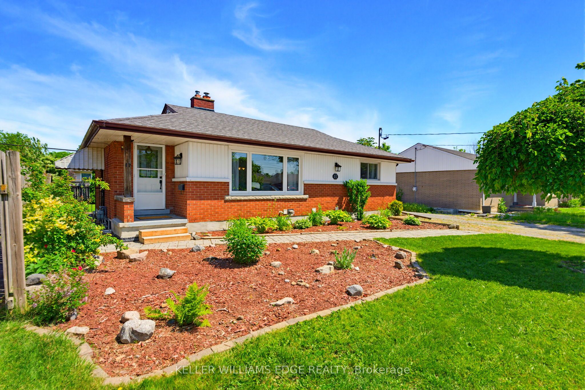 17 Broadmore Avenue Property Photo 1