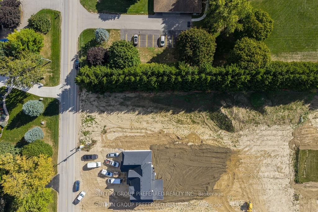 21849 Fairview Road Property Photo 5