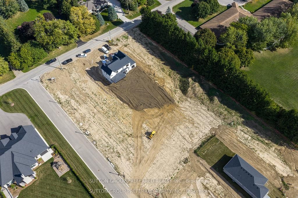 21849 Fairview Road Property Photo 14