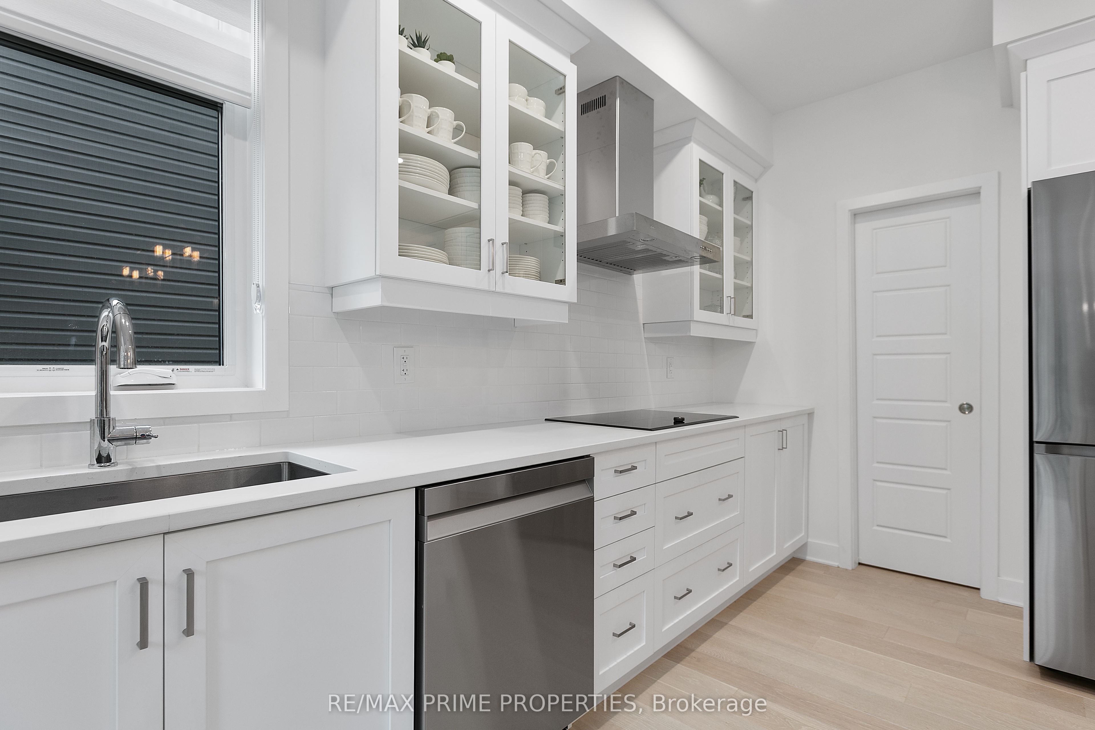 194 Bristol Crescent Property Photo 12