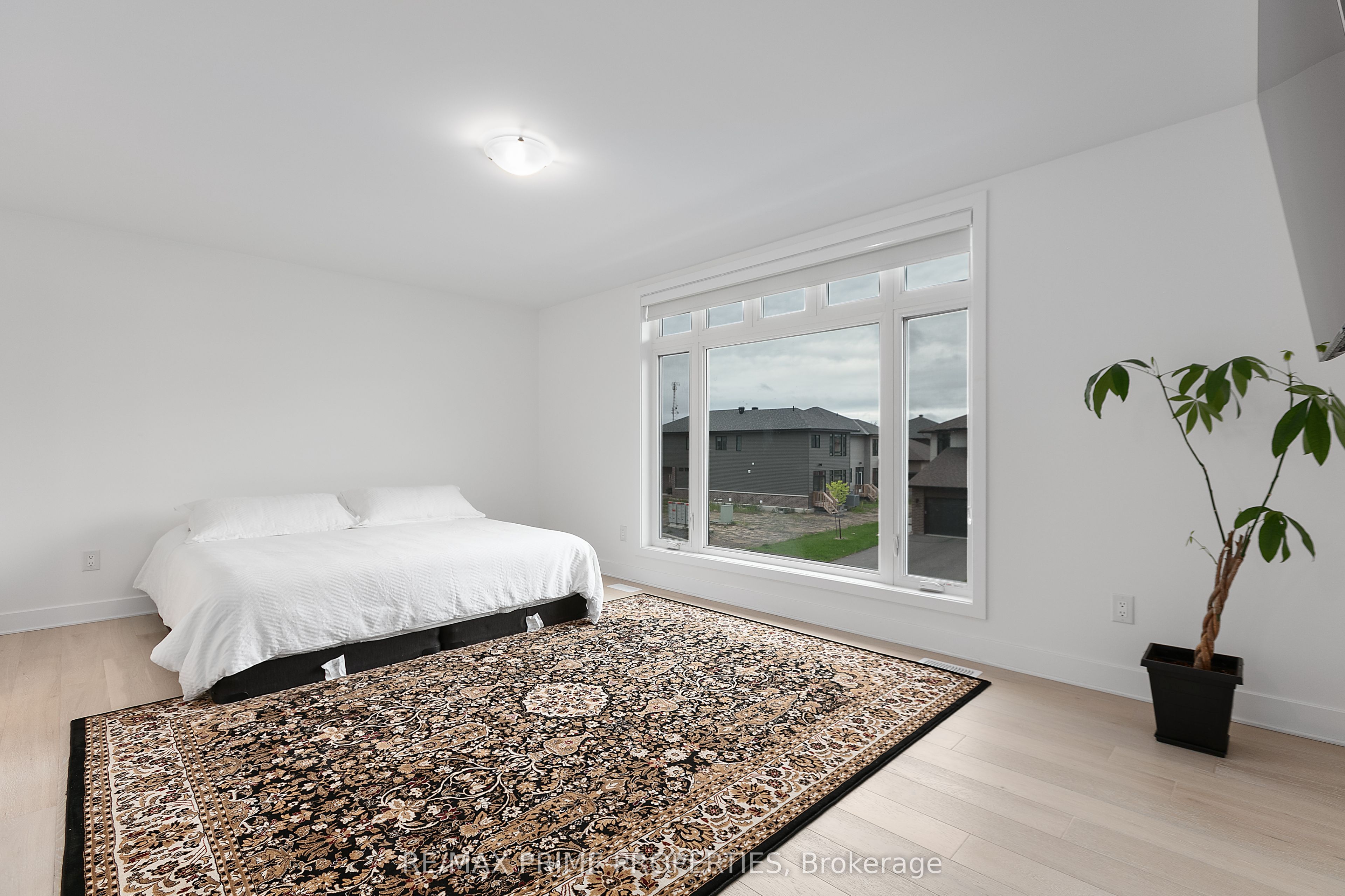 194 Bristol Crescent Property Photo 20
