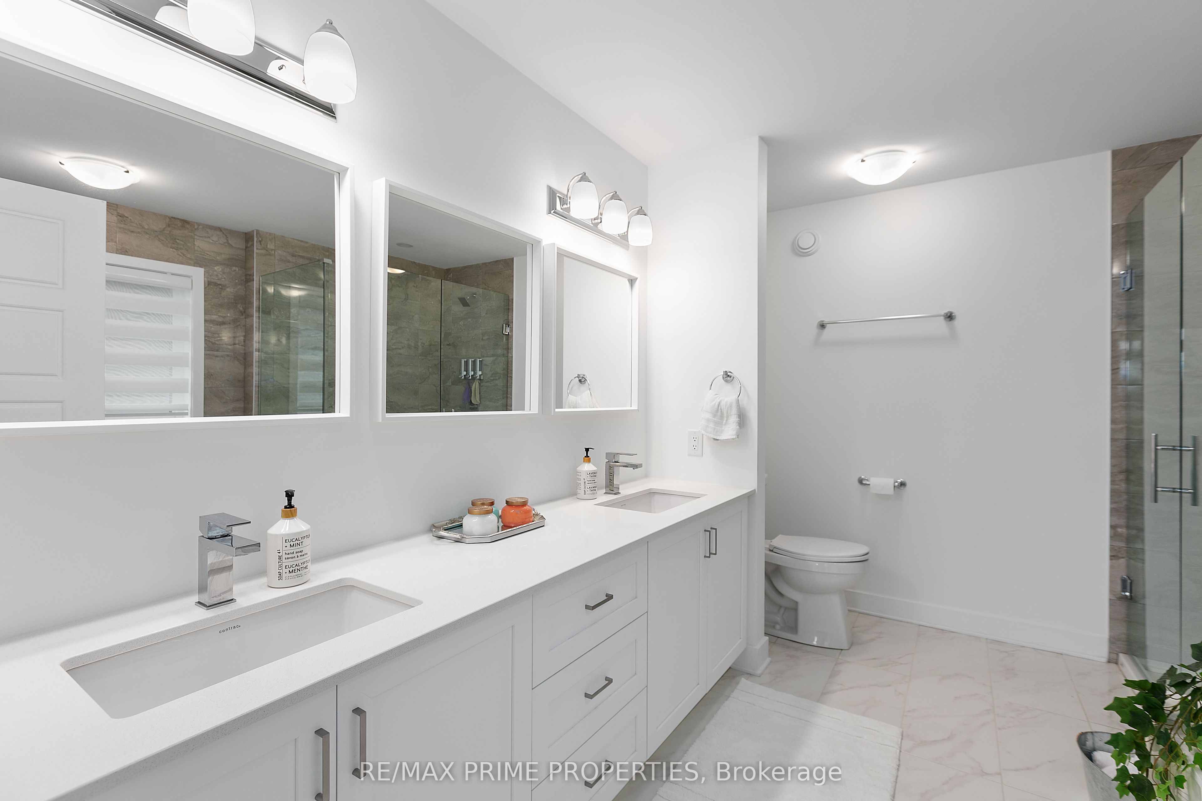 194 Bristol Crescent Property Photo 27