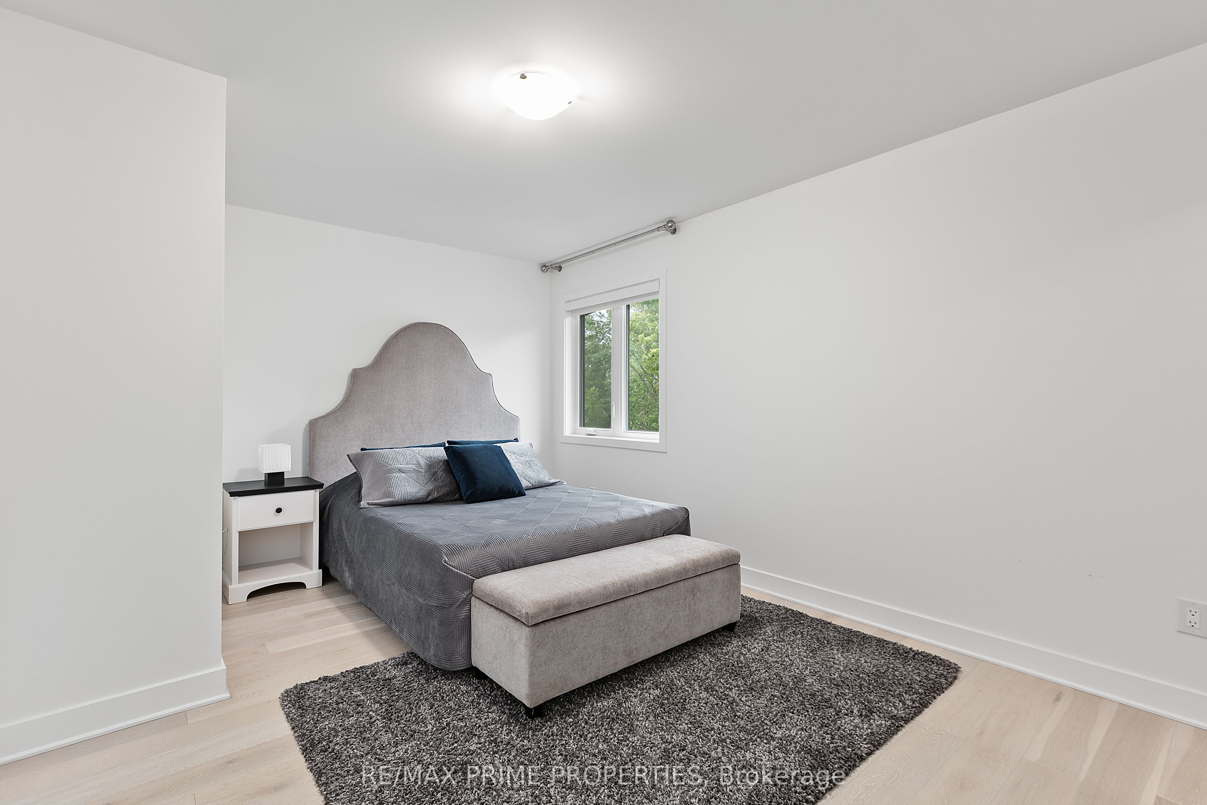 194 Bristol Crescent Property Photo 29