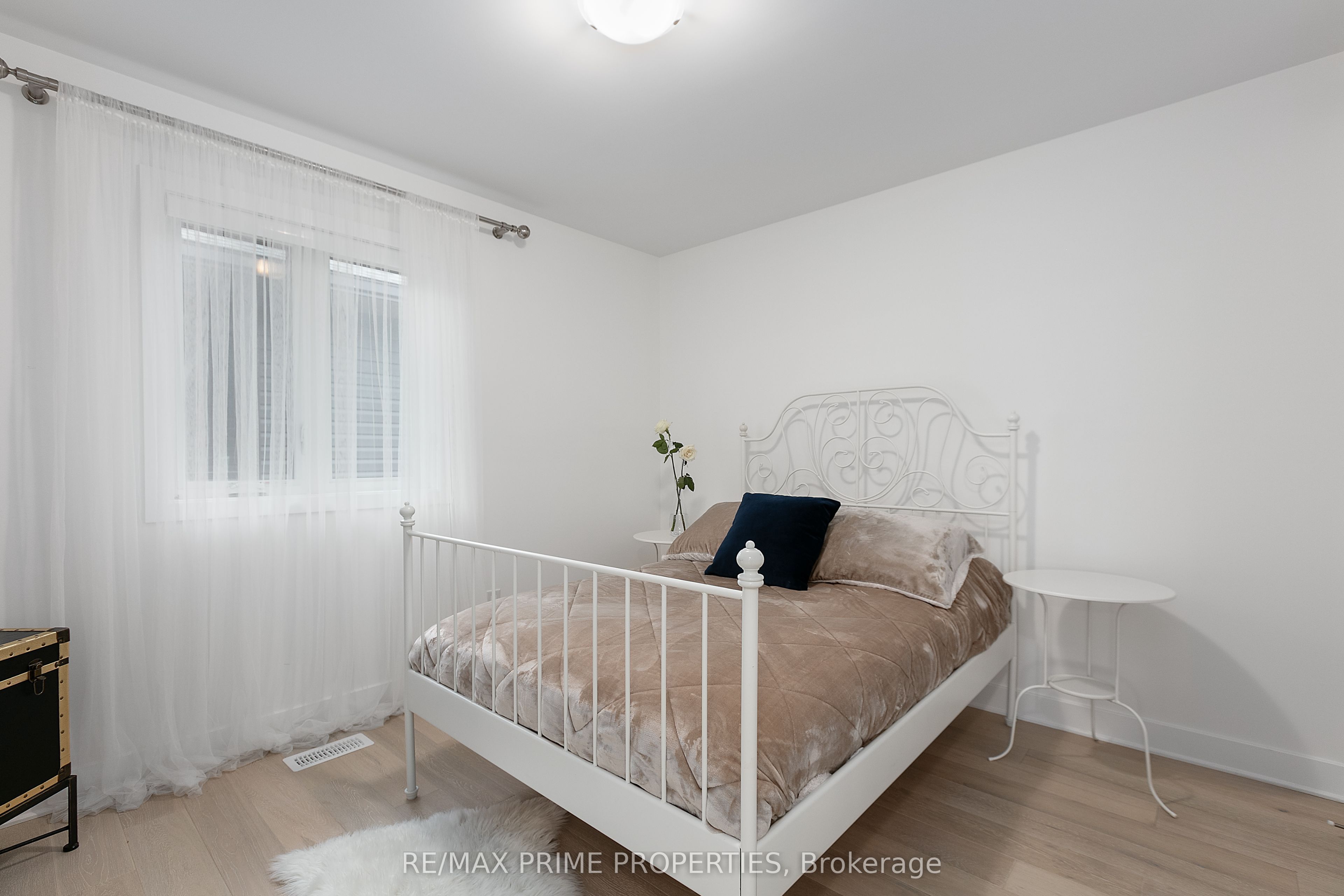 194 Bristol Crescent Property Photo 31
