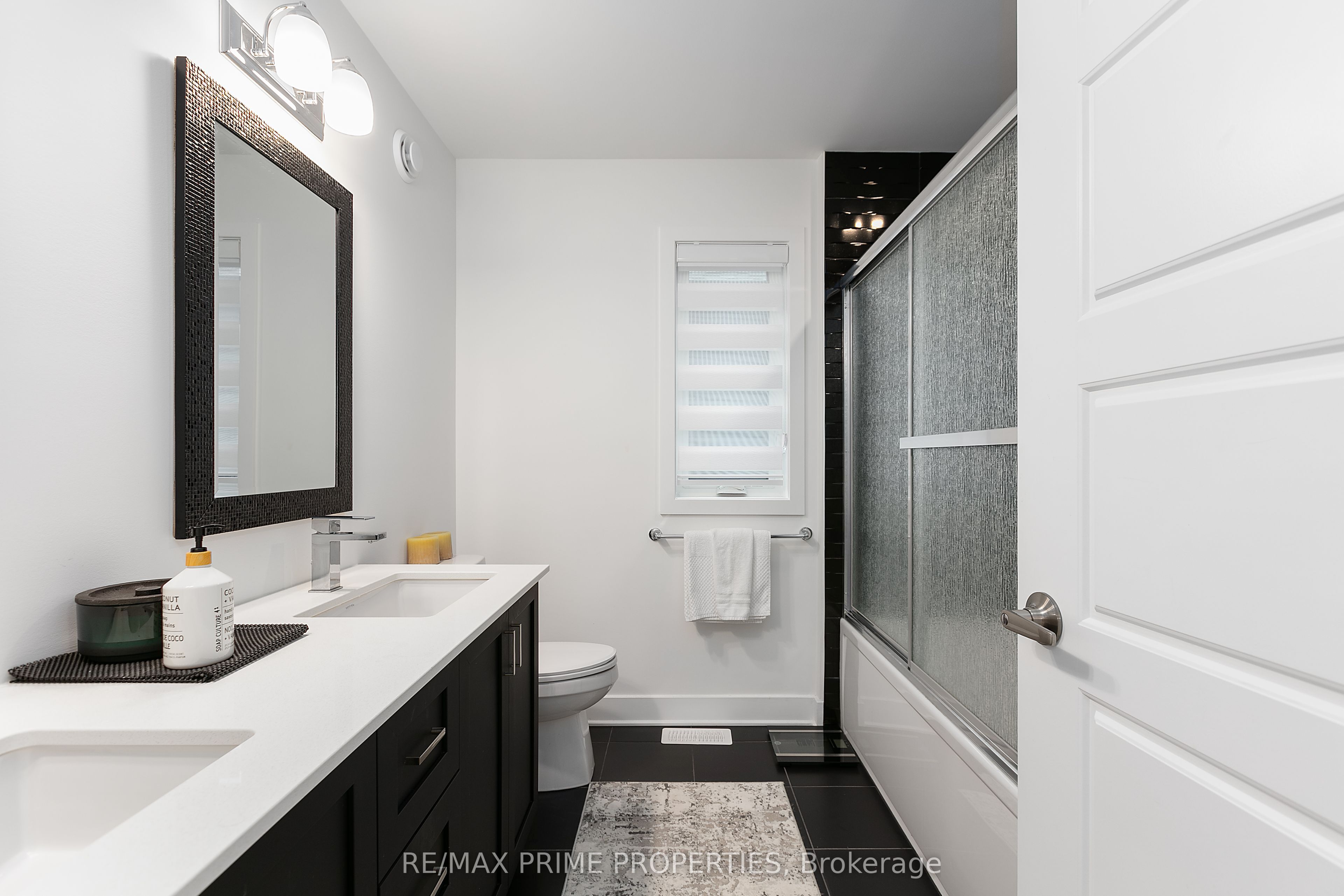 194 Bristol Crescent Property Photo 33