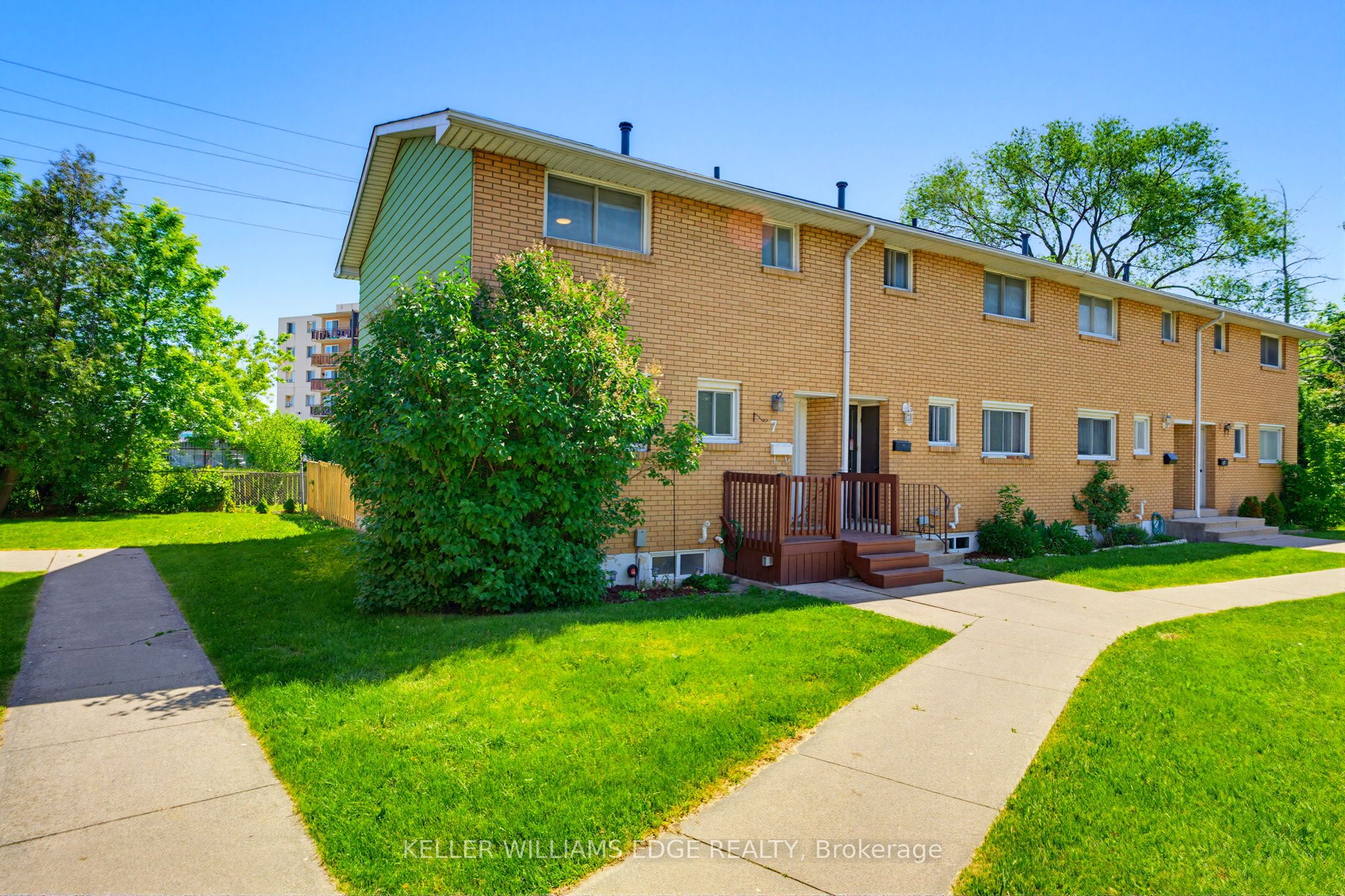 161 Berkindale Drive 7 Property Photo 3