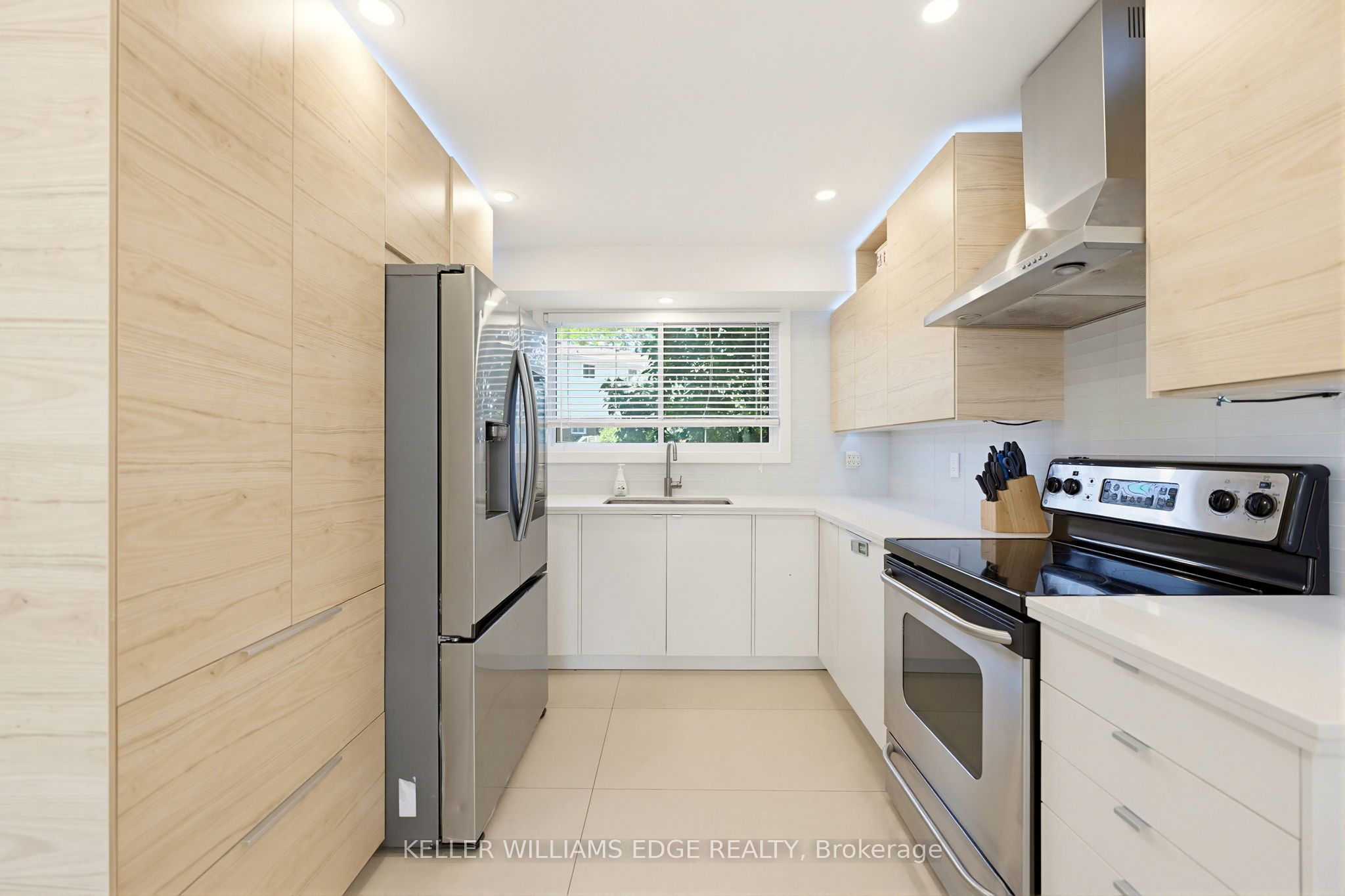 161 Berkindale Drive 7 Property Photo 8