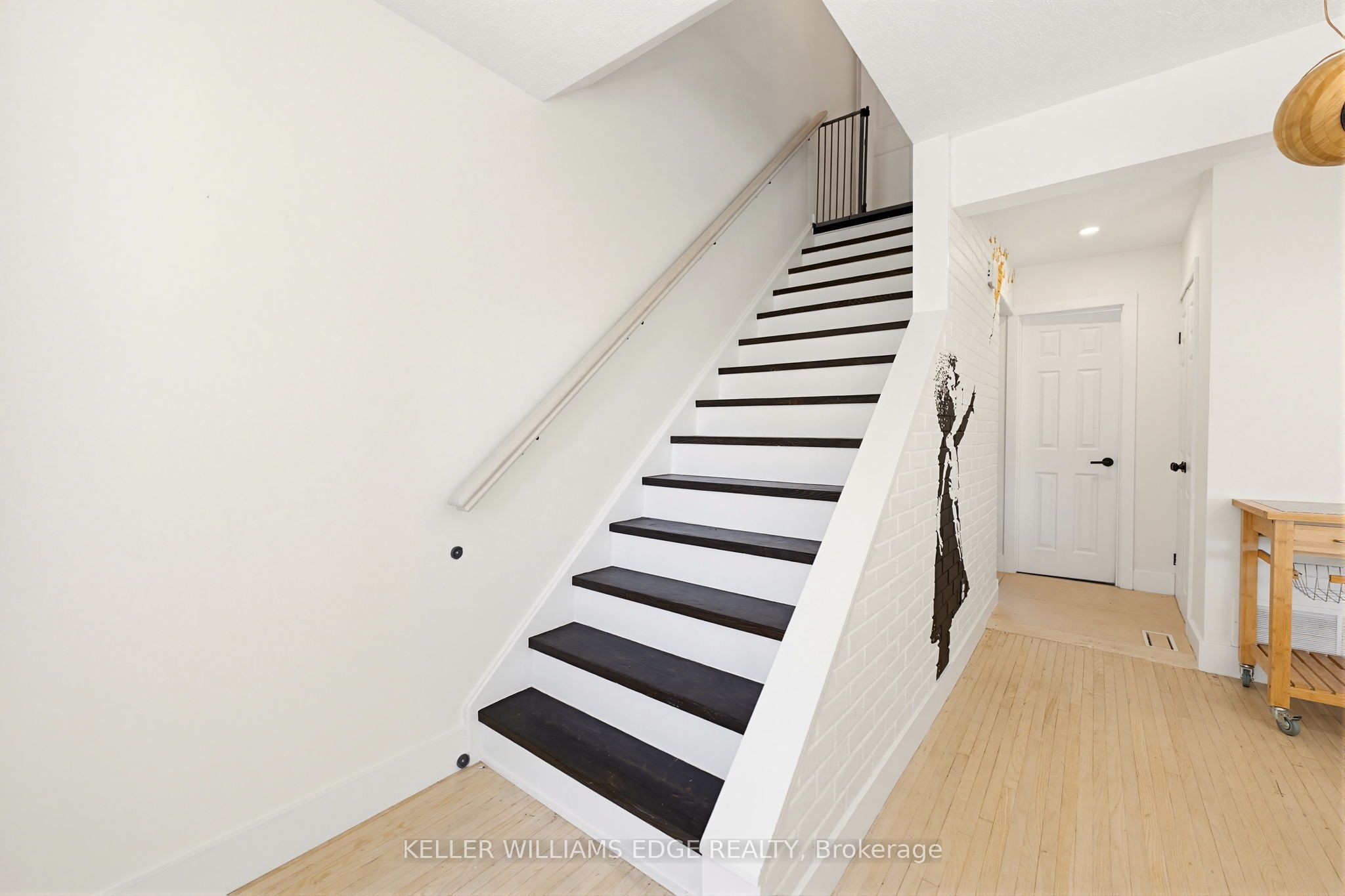 161 Berkindale Drive 7 Property Photo 12