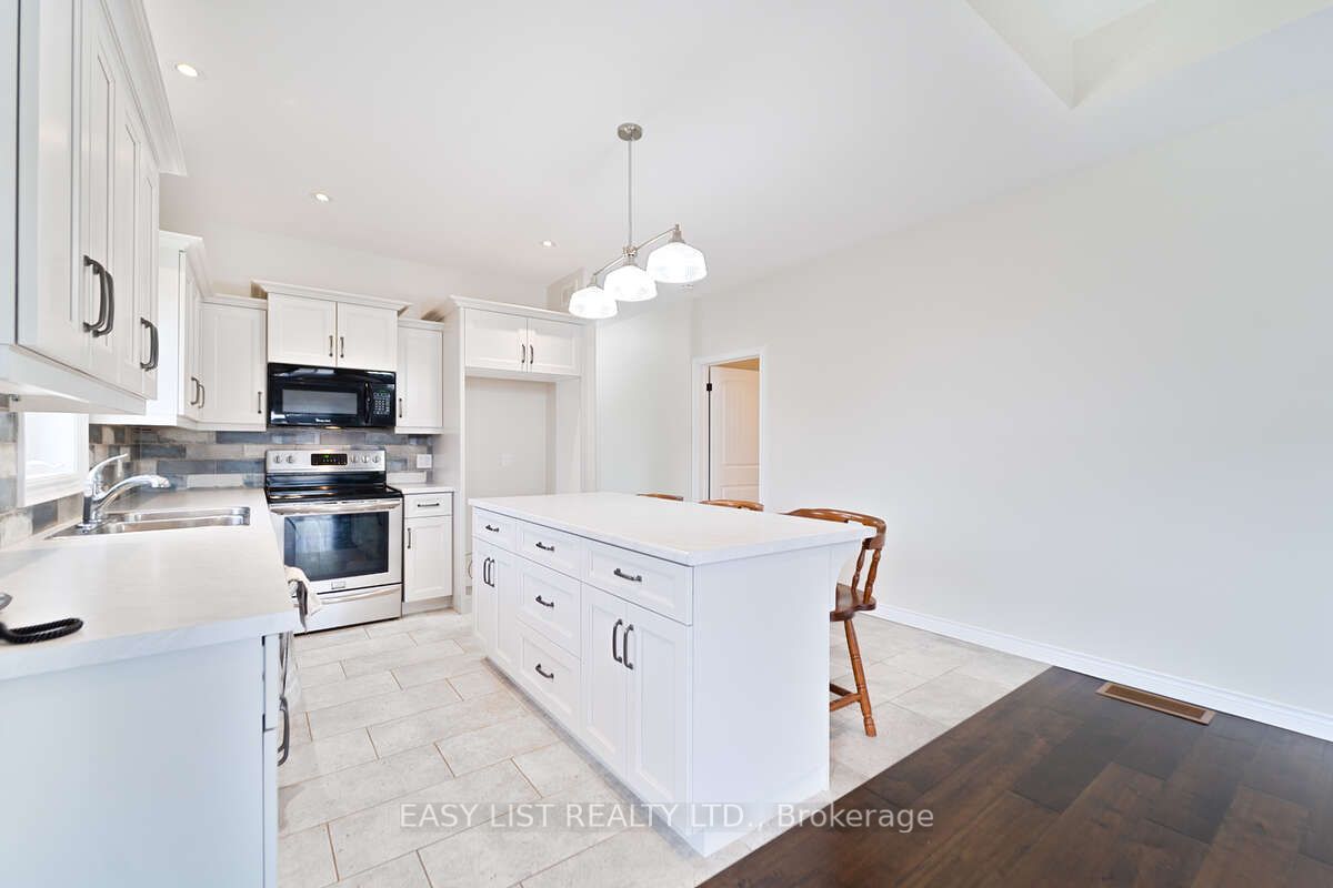 153 Brown Street Property Photo 14