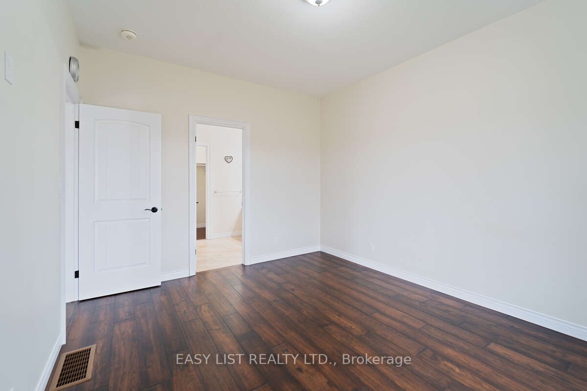 153 Brown Street Property Photo 23
