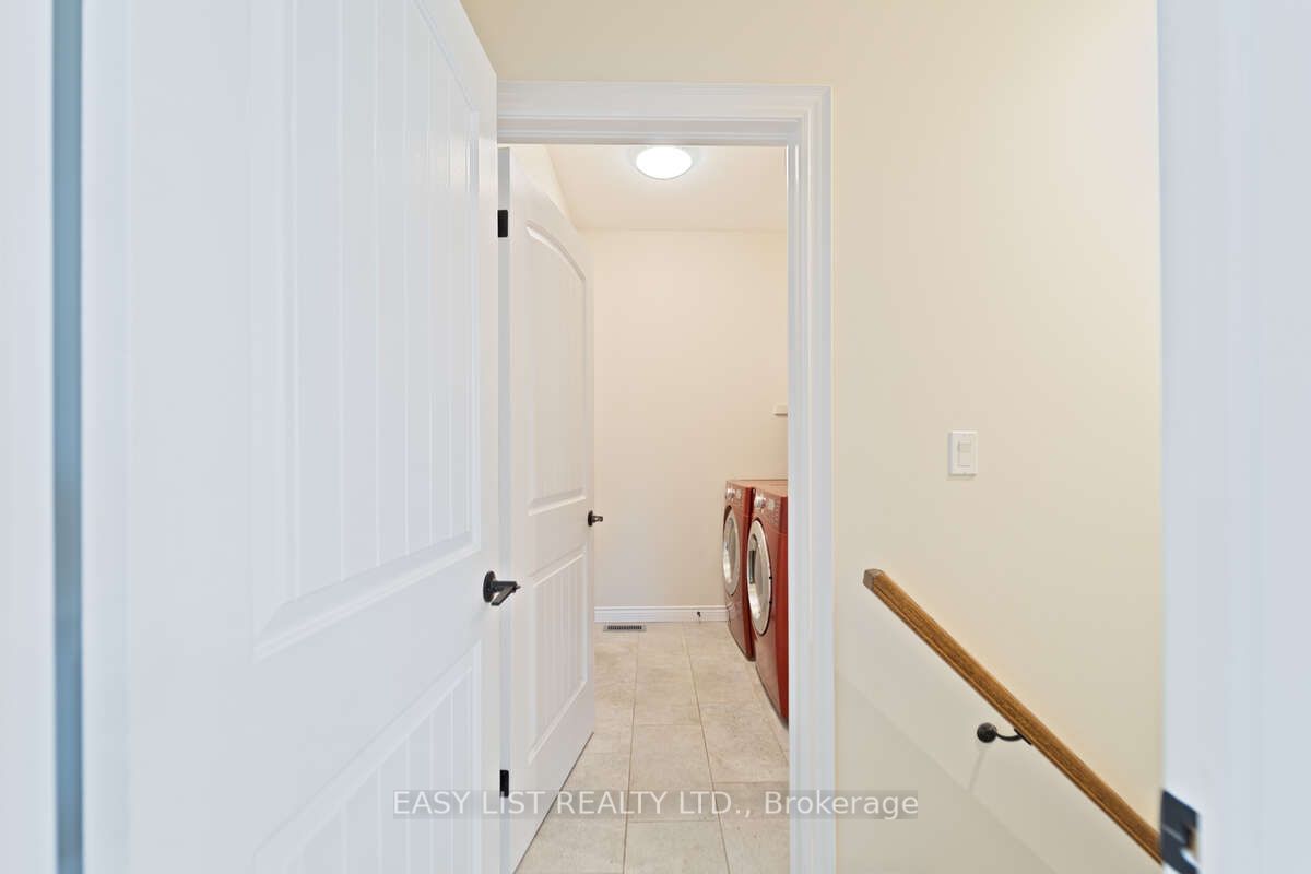 153 Brown Street Property Photo 28