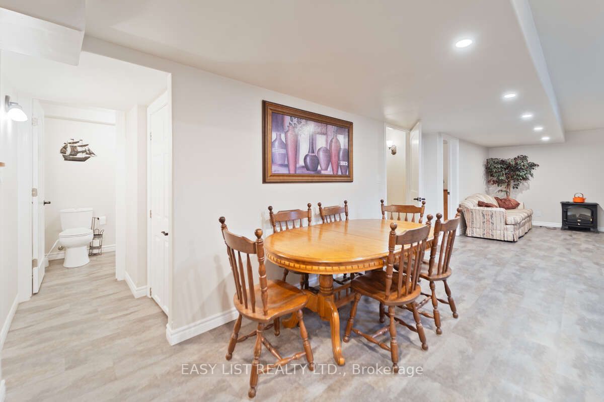 153 Brown Street Property Photo 32