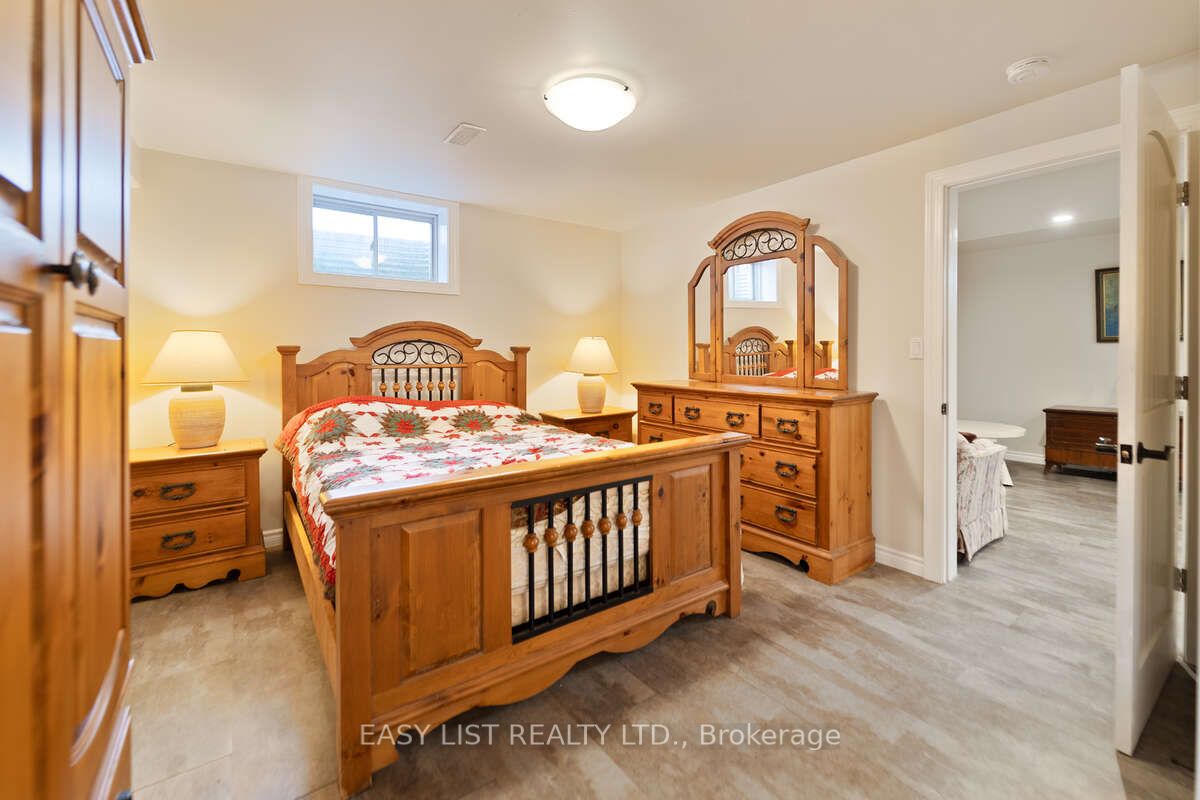 153 Brown Street Property Photo 35