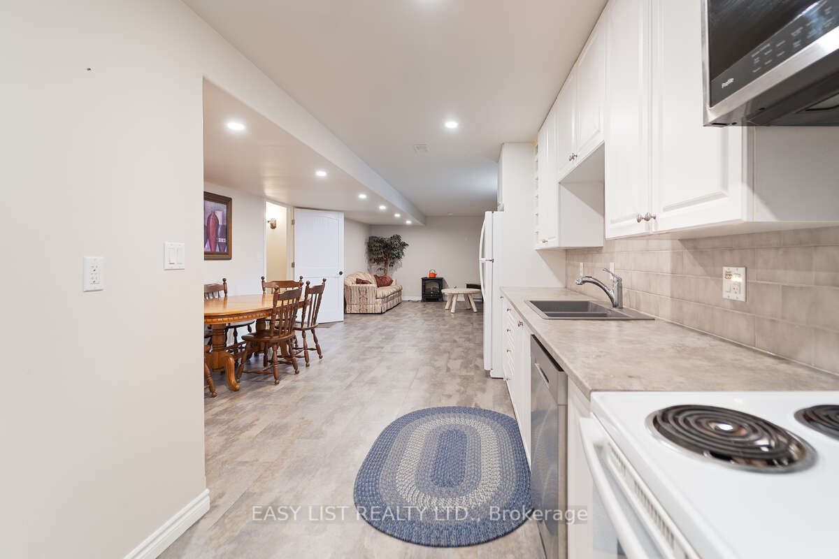 153 Brown Street Property Photo 39