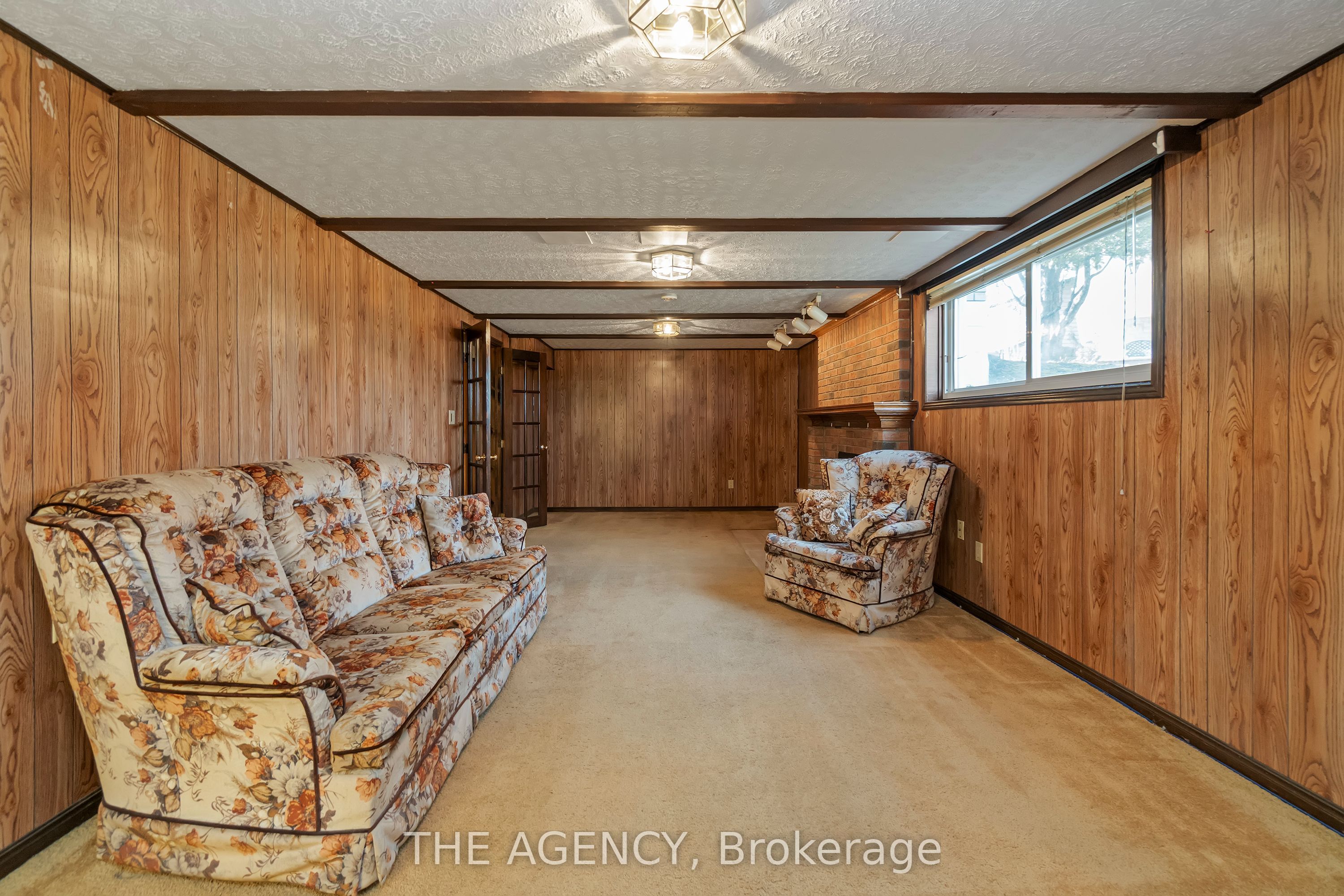 36 Buckingham Drive Property Photo 31
