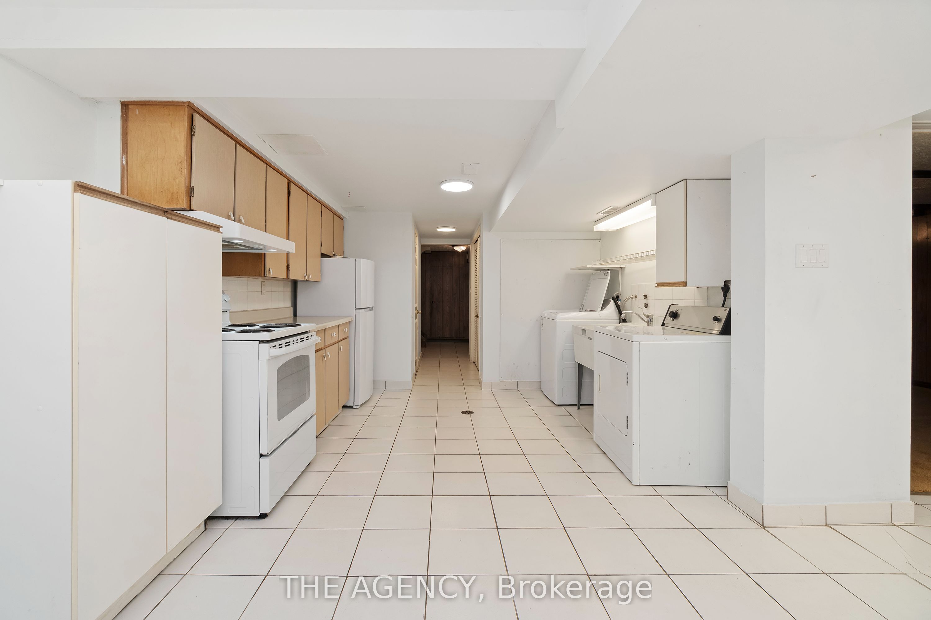 36 Buckingham Drive Property Photo 33