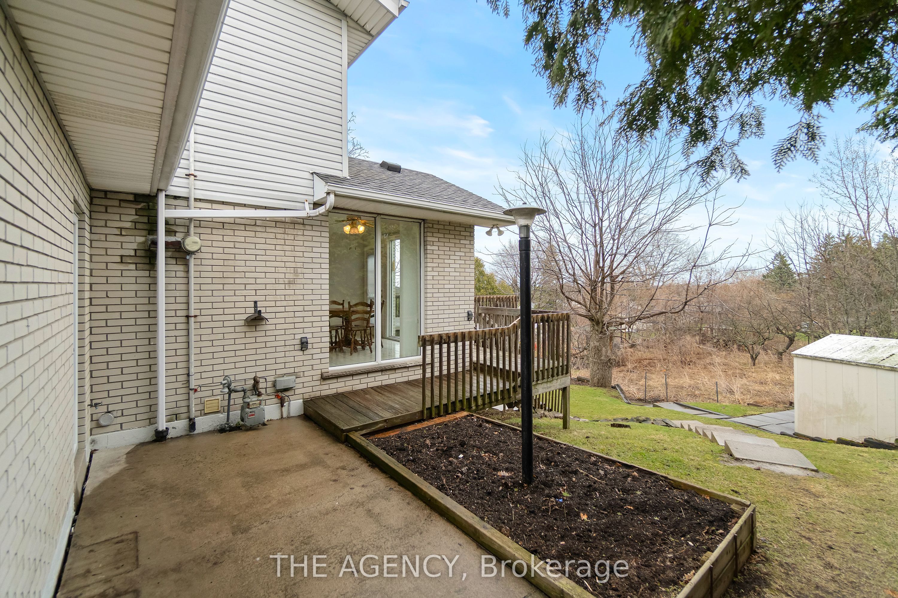 36 Buckingham Drive Property Photo 37