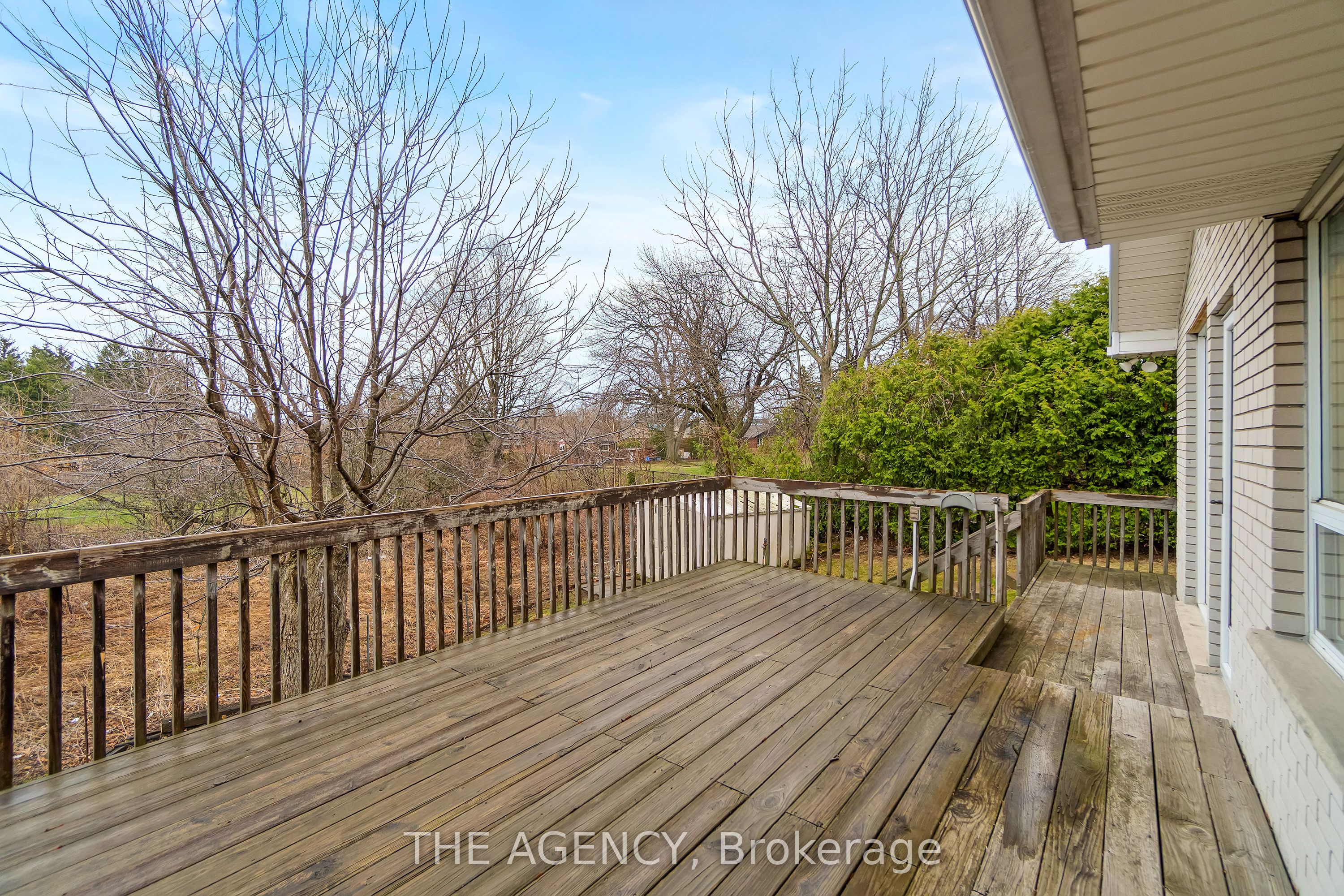 36 Buckingham Drive Property Photo 39