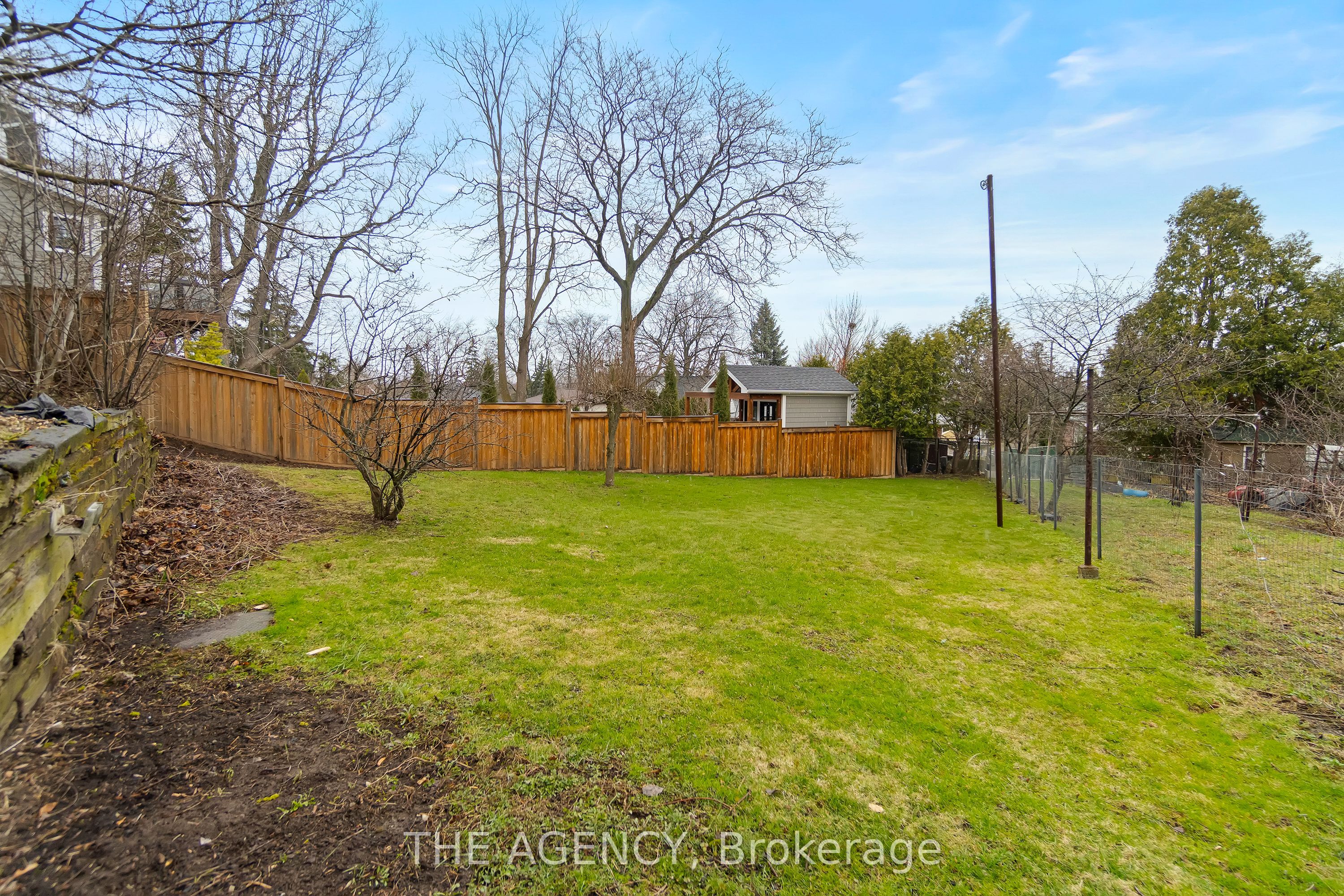36 Buckingham Drive Property Photo 41
