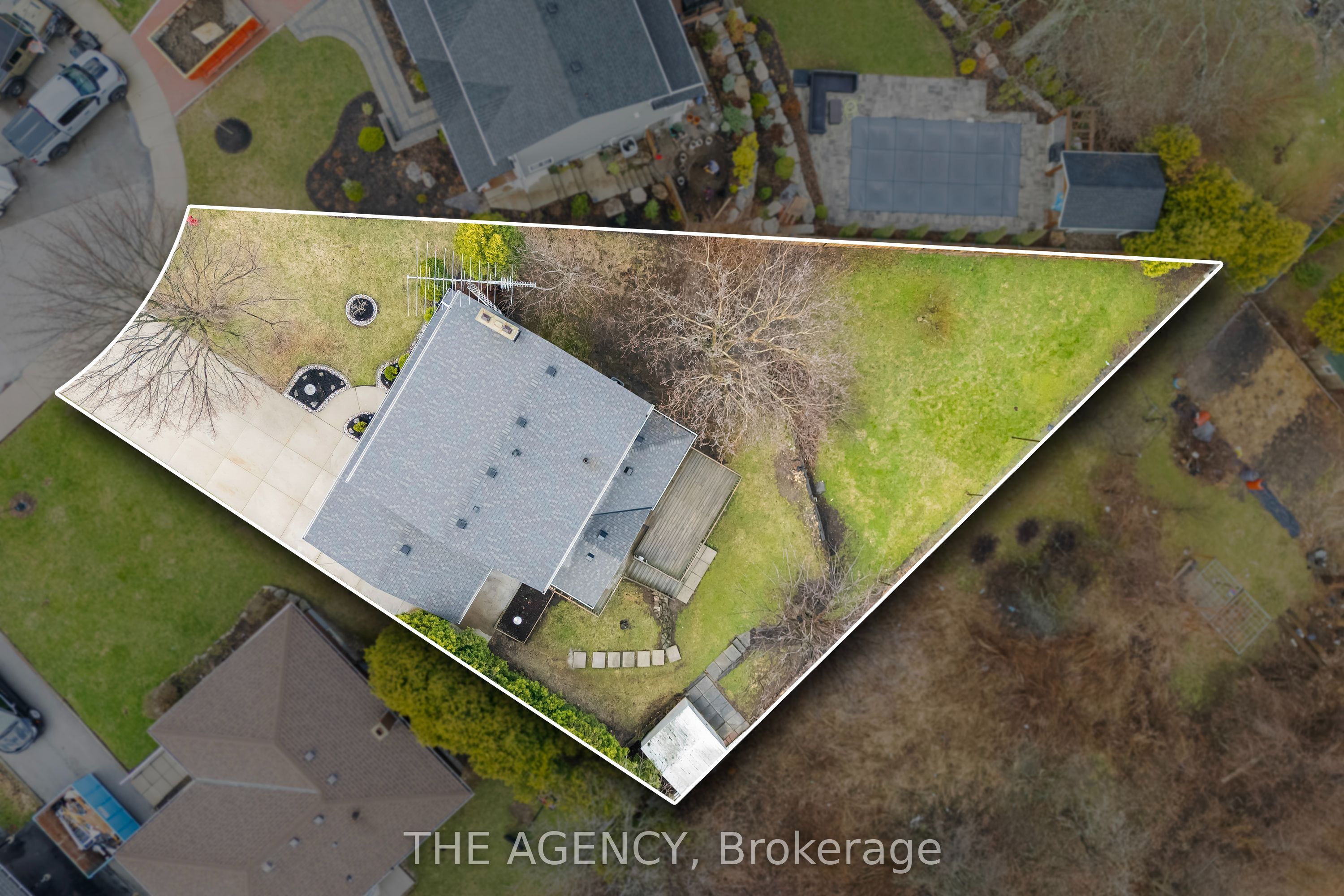 36 Buckingham Drive Property Photo 45