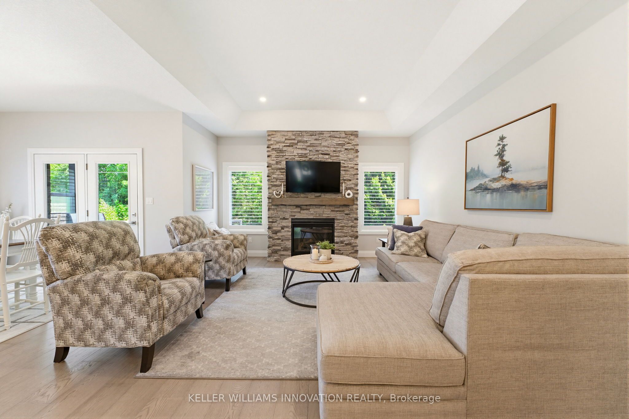 560 Rogers Road Property Photo 4