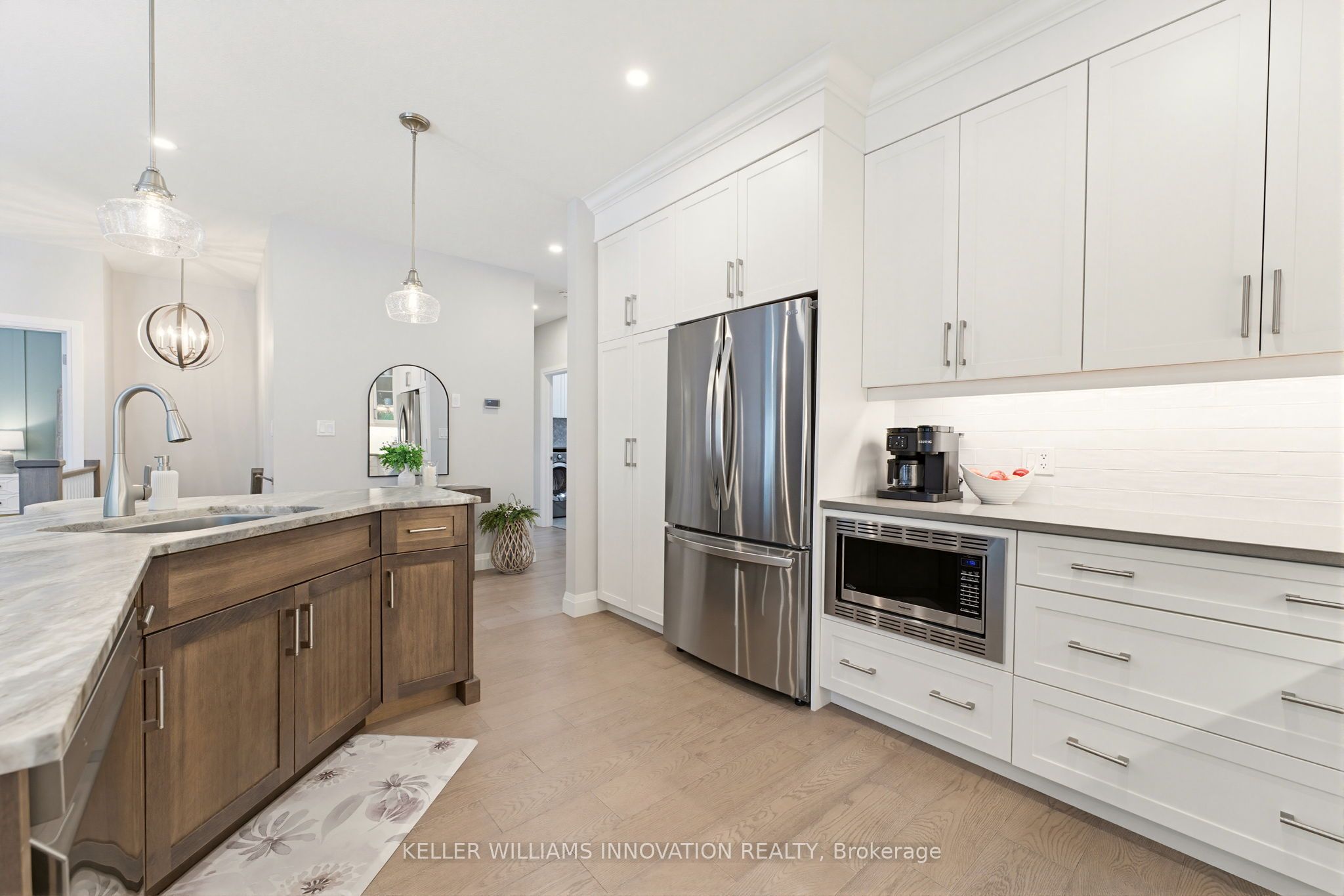 560 Rogers Road Property Photo 11