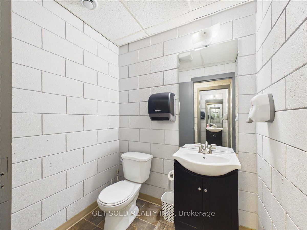 11 Brockley Drive Property Photo 13