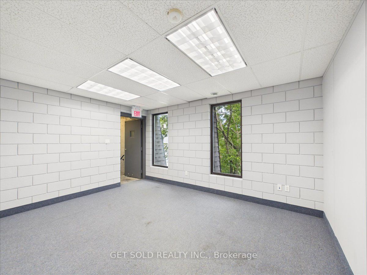 11 Brockley Drive Property Photo 14
