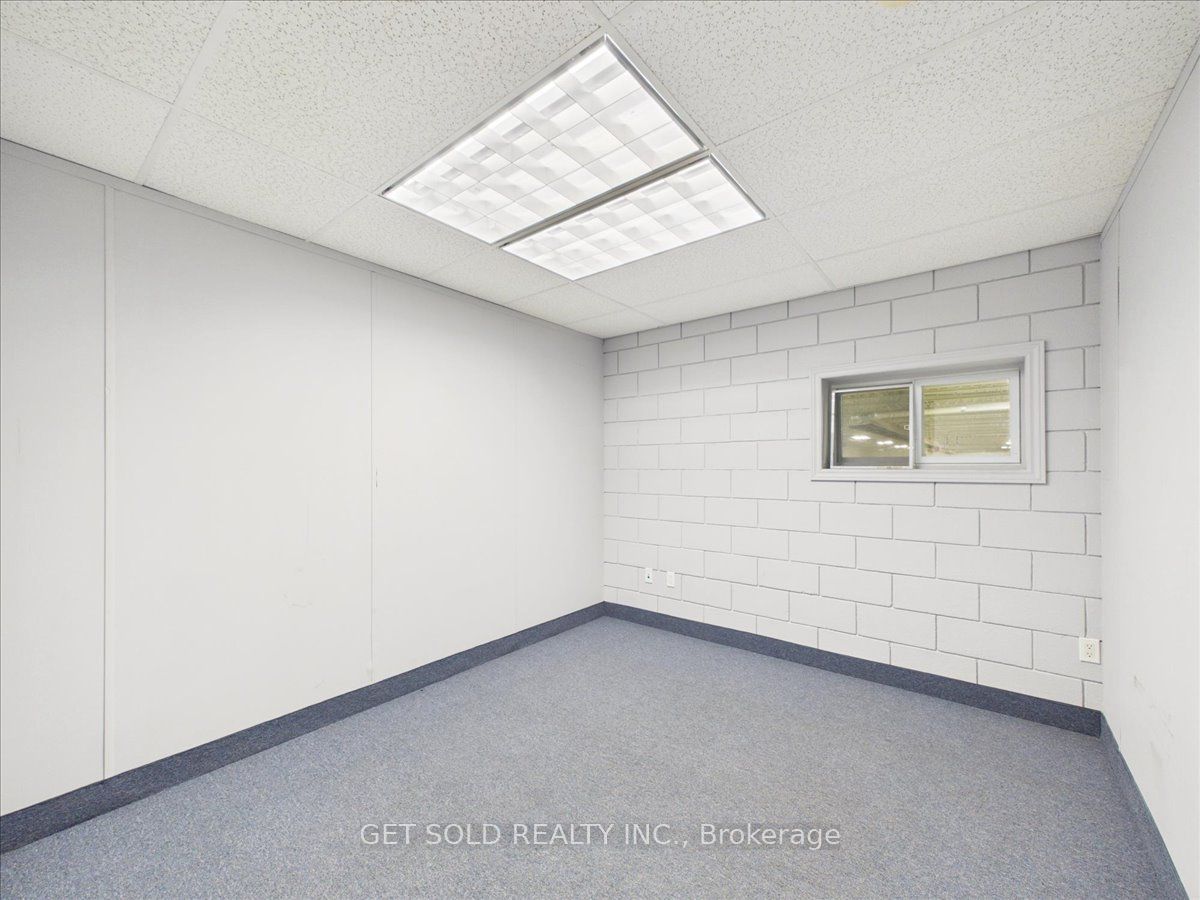 11 Brockley Drive Property Photo 32
