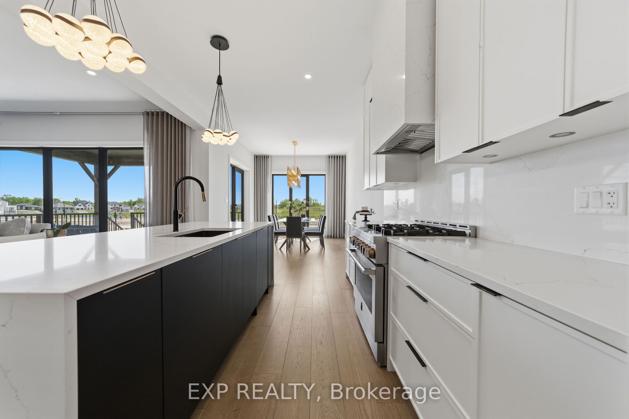 113 Edgewater Boulevard Property Photo 13