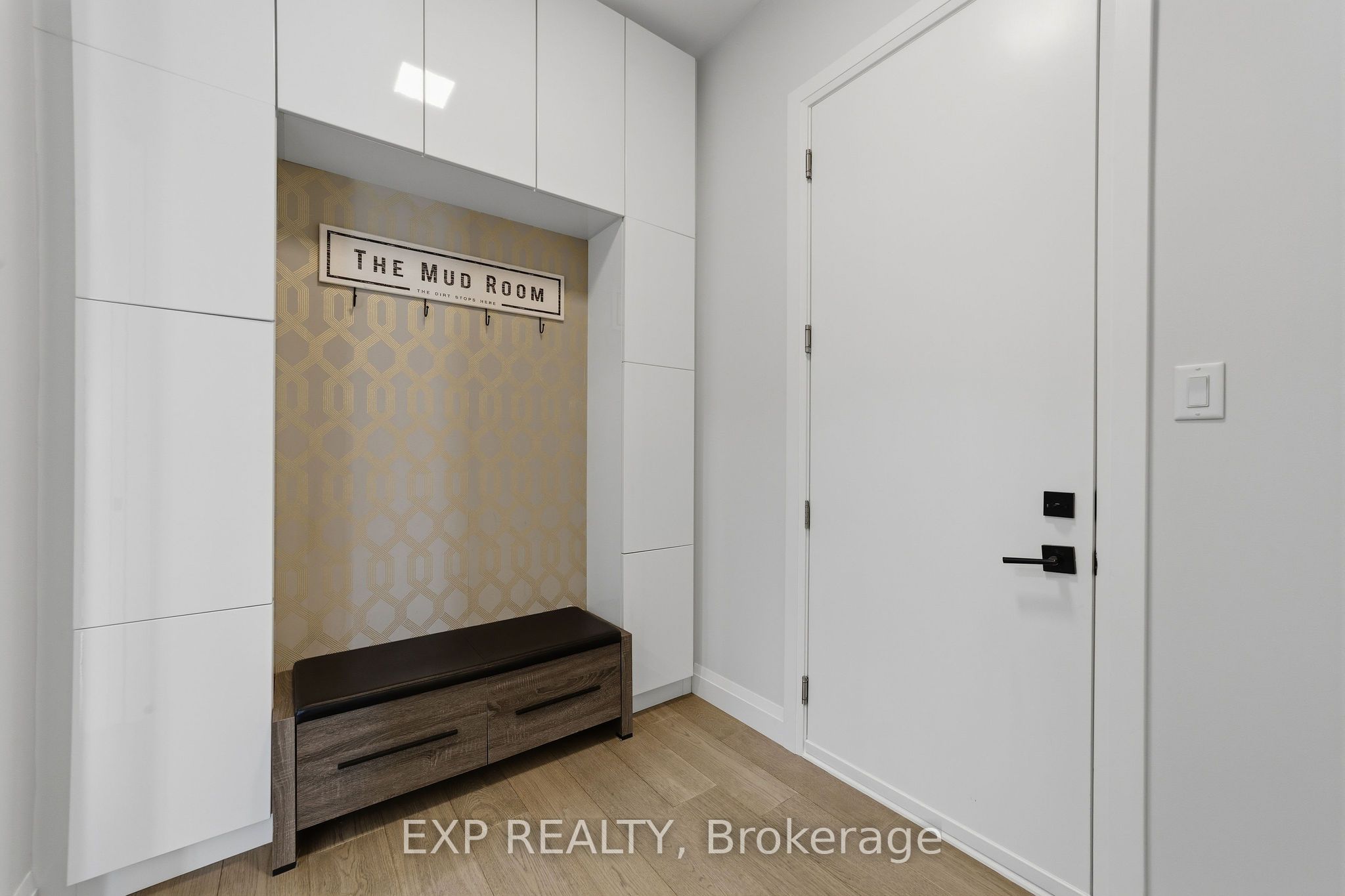 113 Edgewater Boulevard Property Photo 19