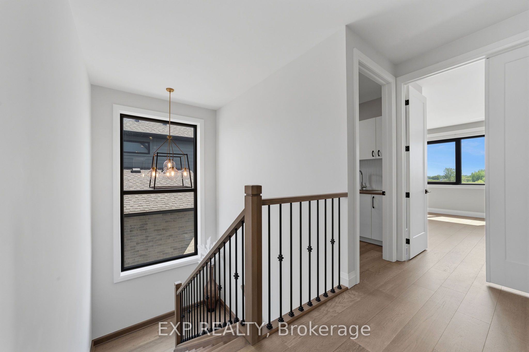 113 Edgewater Boulevard Property Photo 20