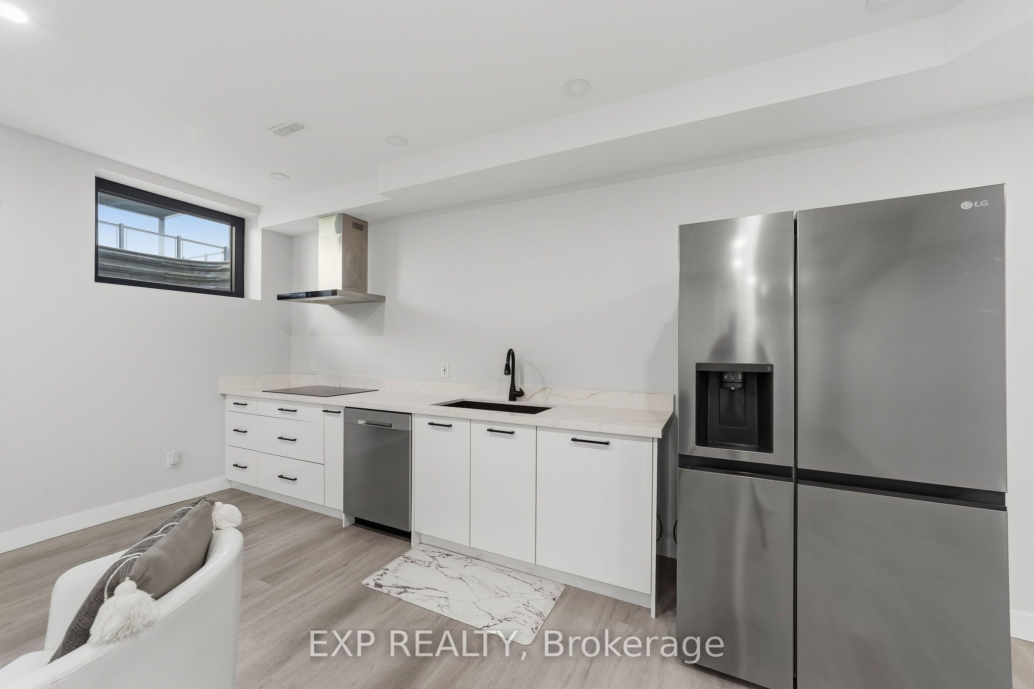 113 Edgewater Boulevard Property Photo 36