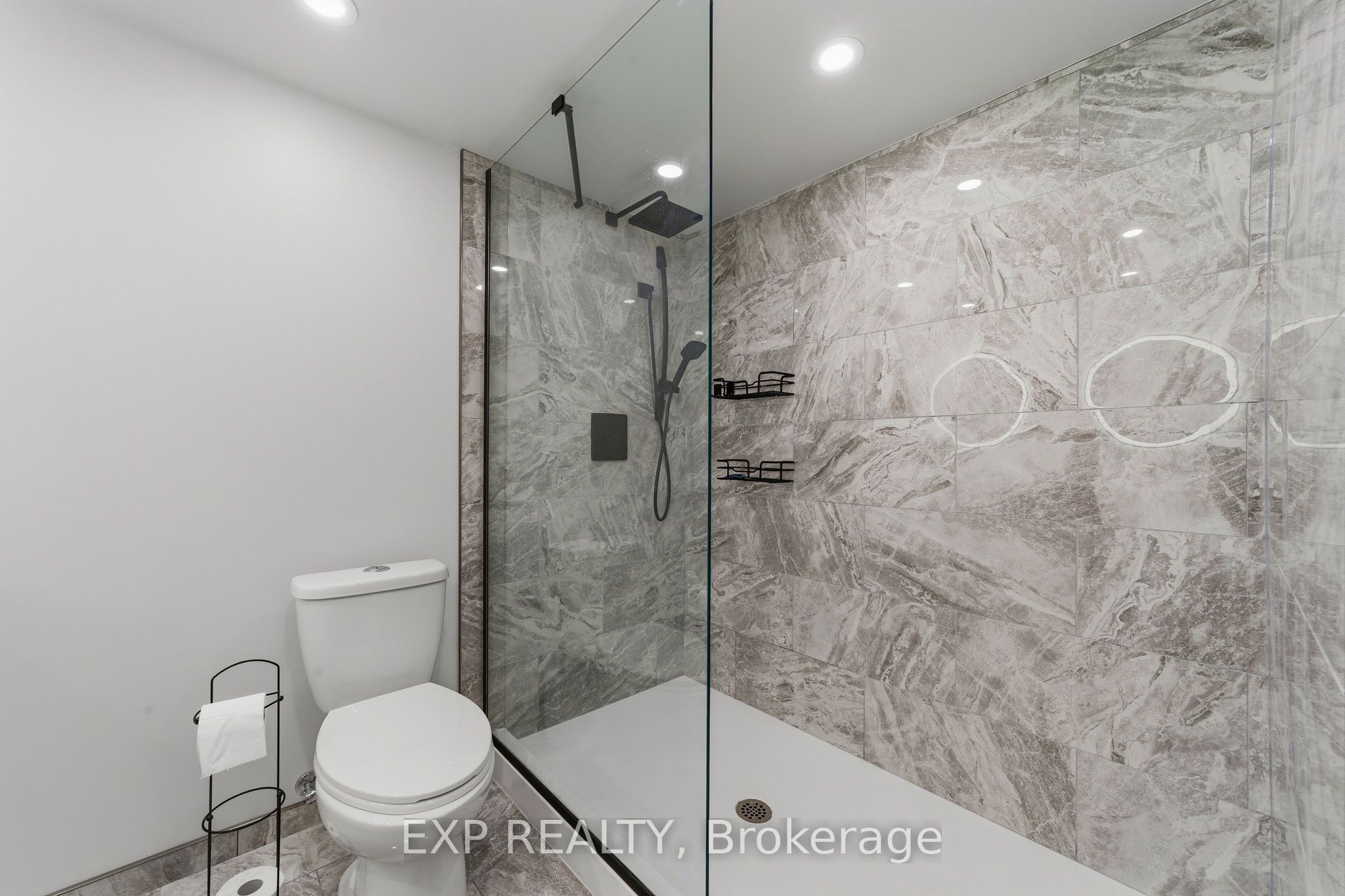 113 Edgewater Boulevard Property Photo 41