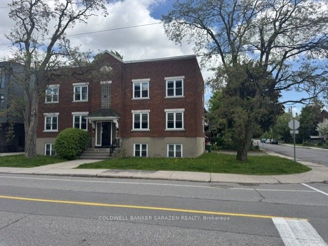 314 Somerset Street E Property Photo 2