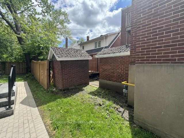 314 Somerset Street E Property Photo 6