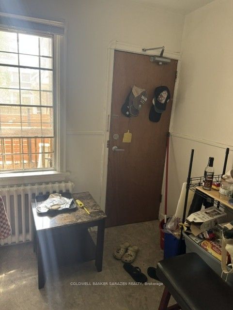 314 Somerset Street E Property Photo 14