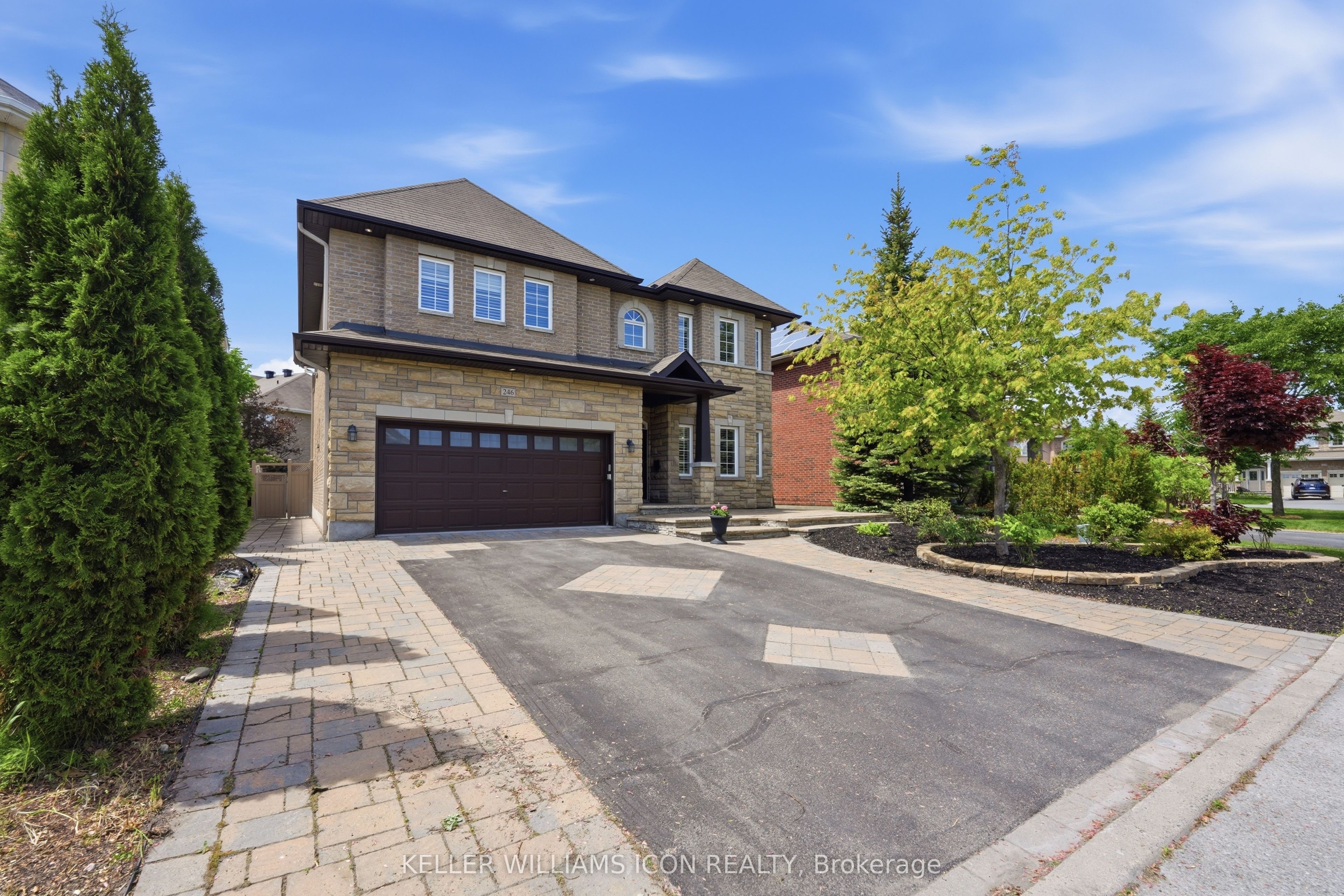 246 Madhu Crescent Property Photo 3