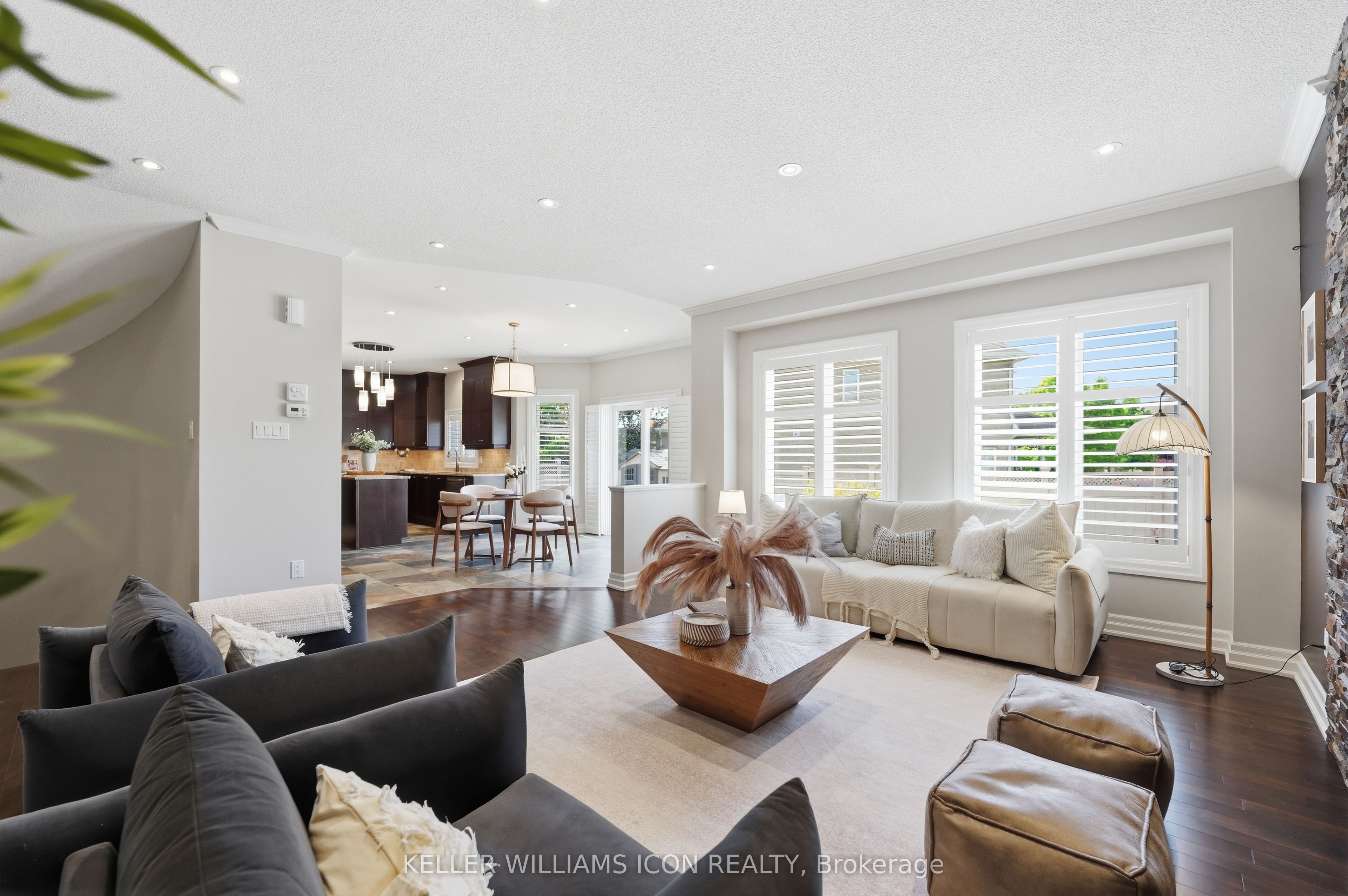 246 Madhu Crescent Property Photo 18