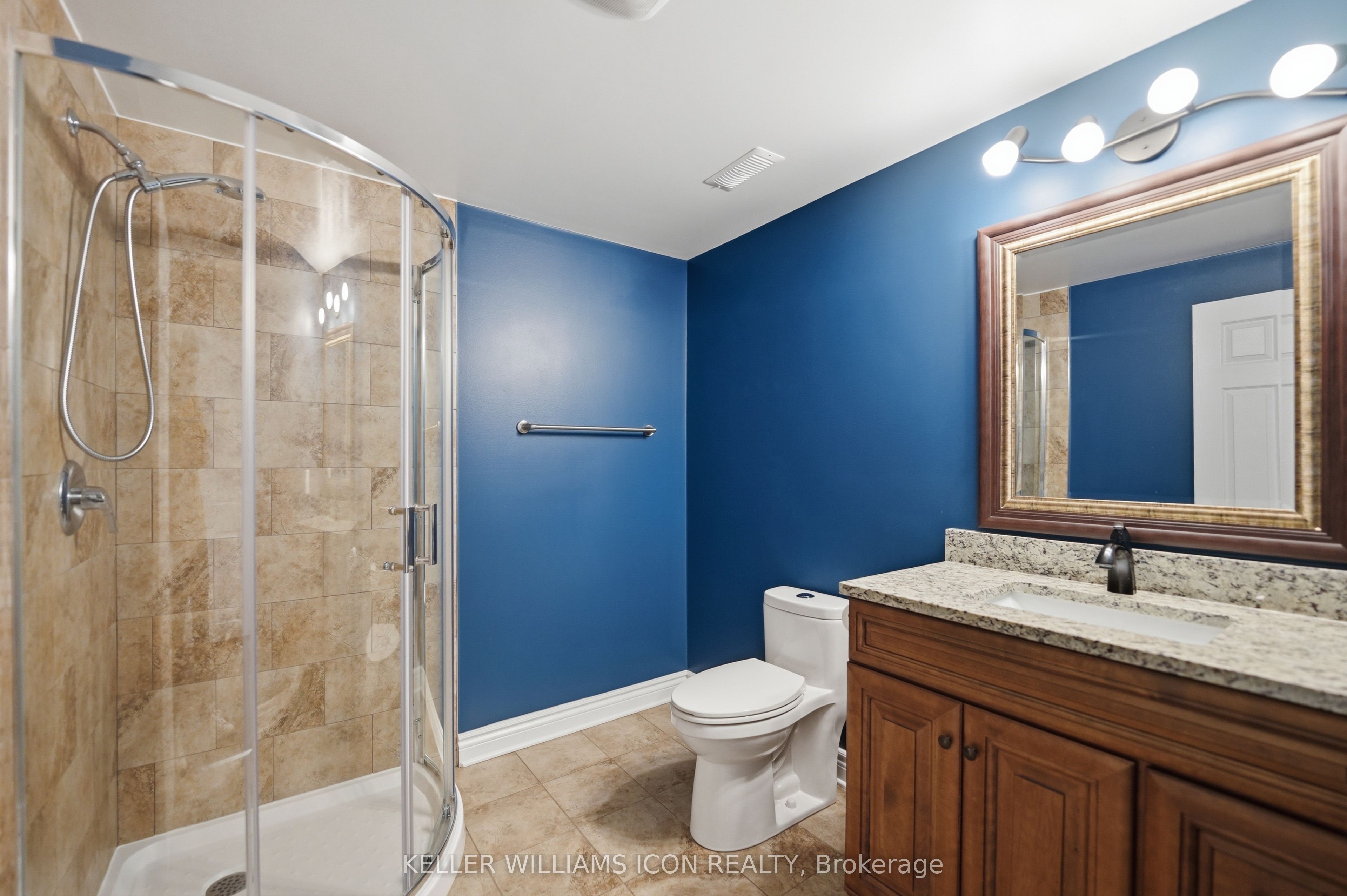 246 Madhu Crescent Property Photo 35