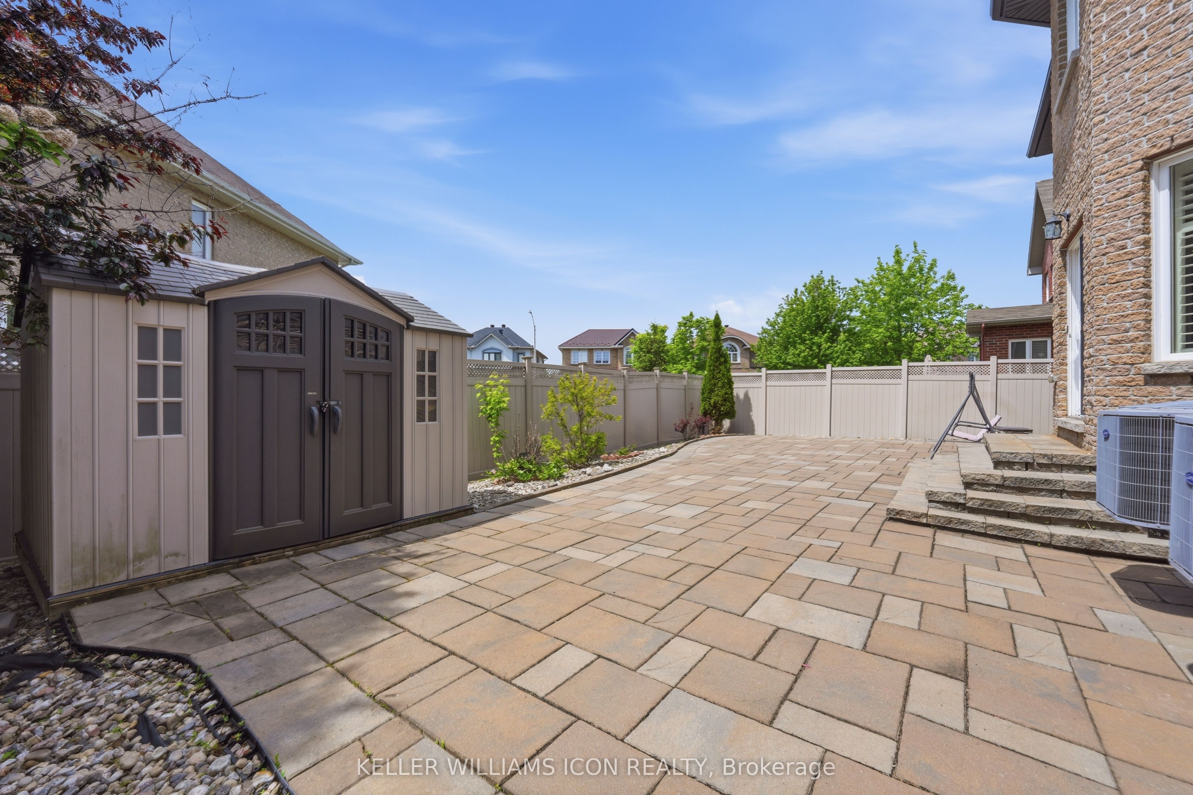 246 Madhu Crescent Property Photo 37